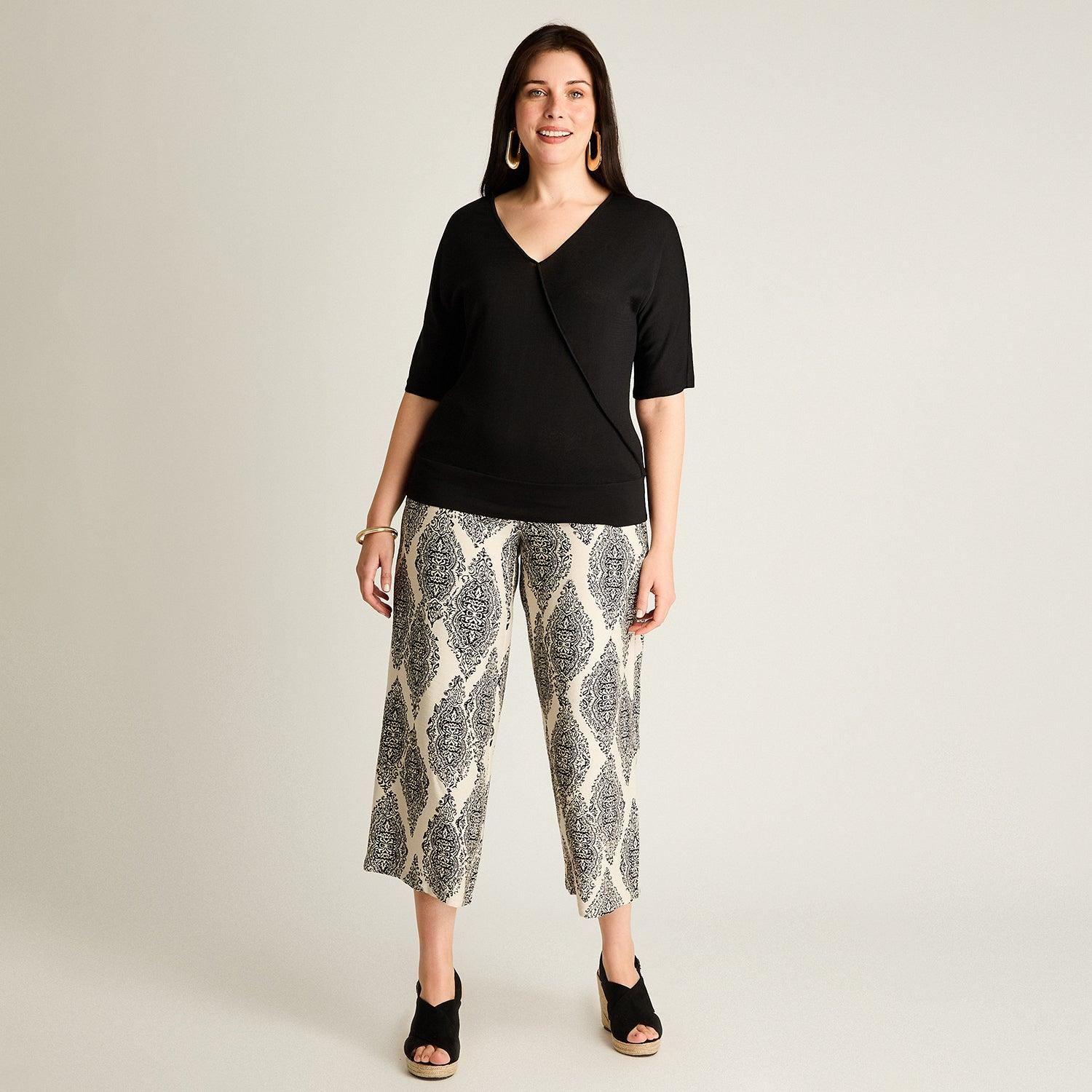 Polera Negro Manga Corta Baja elasticidad Sin Forro Calce Normal-3