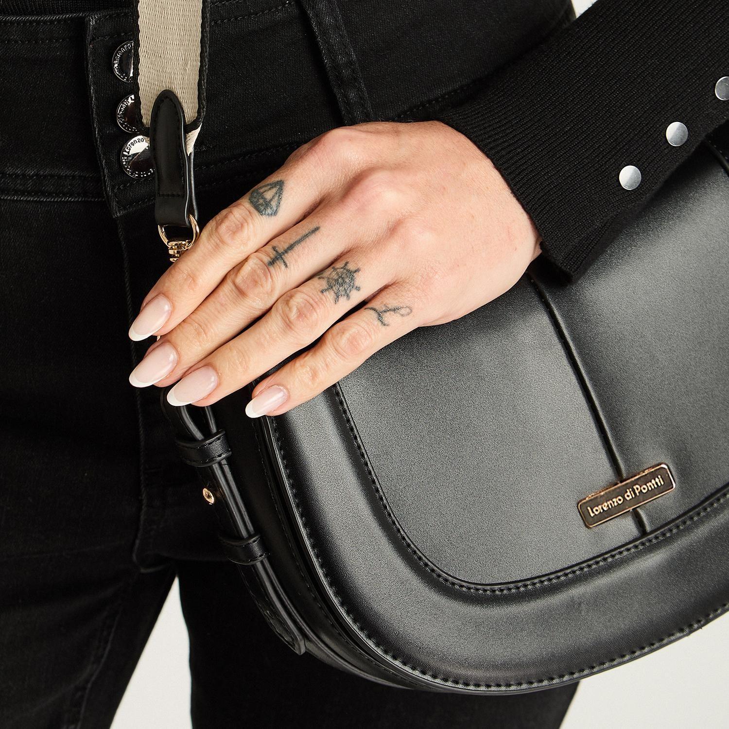 Cartera De Pu Pequeña Con Strap Negro-2