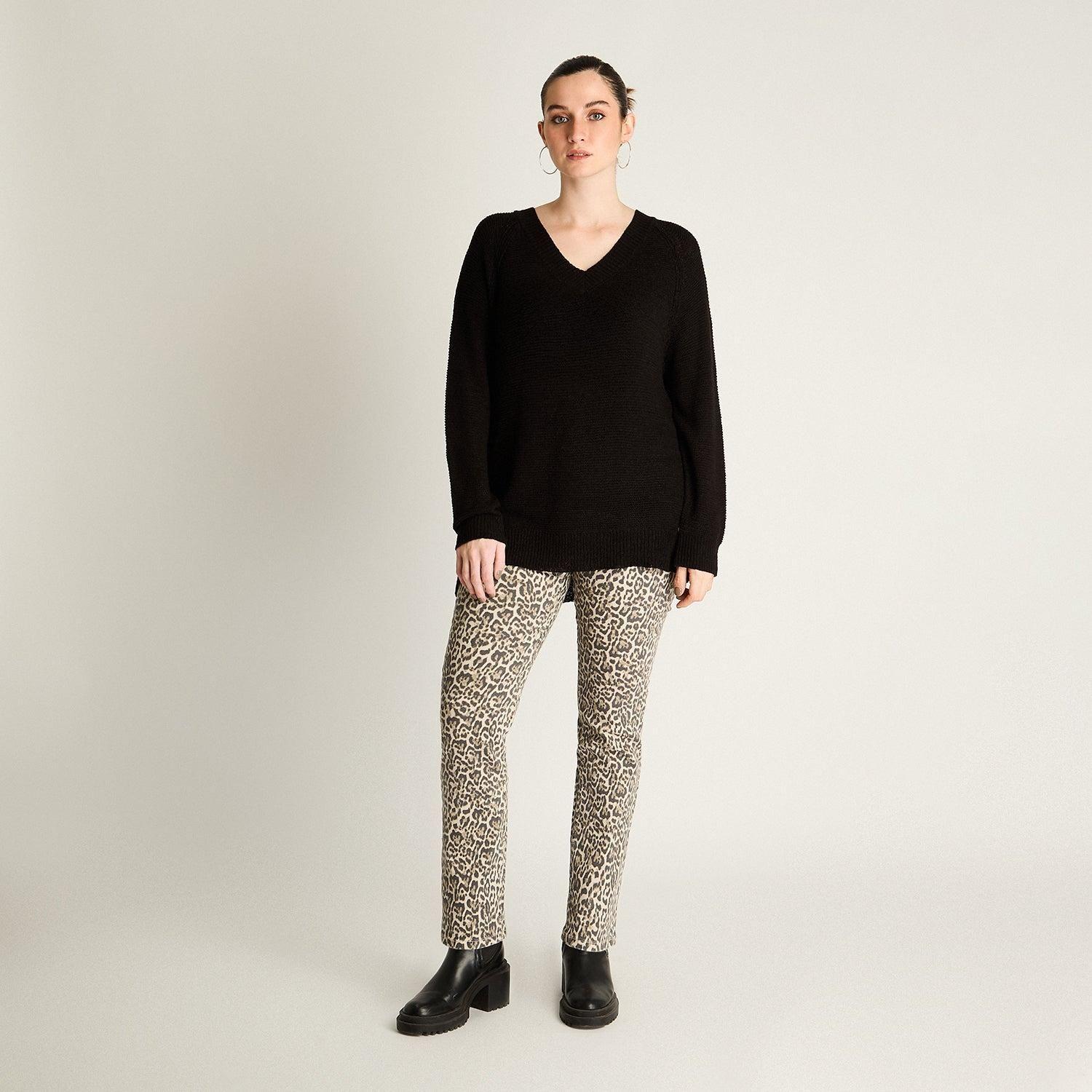 Sweater Negro Manga Larga Baja elasticidad Sin Forro Calce Normal-3