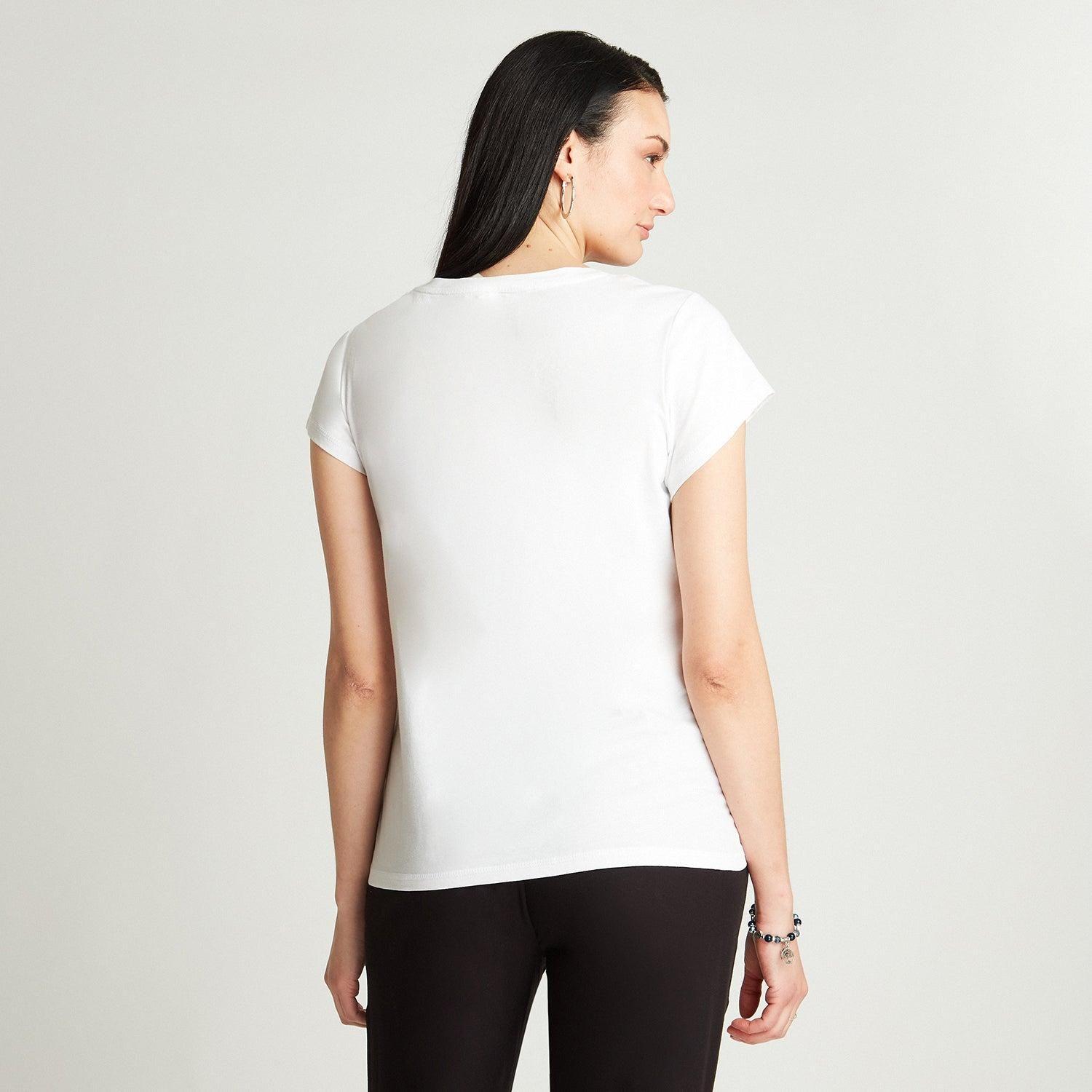 Polera Blanco Manga Corta Estampado Cuello V-1