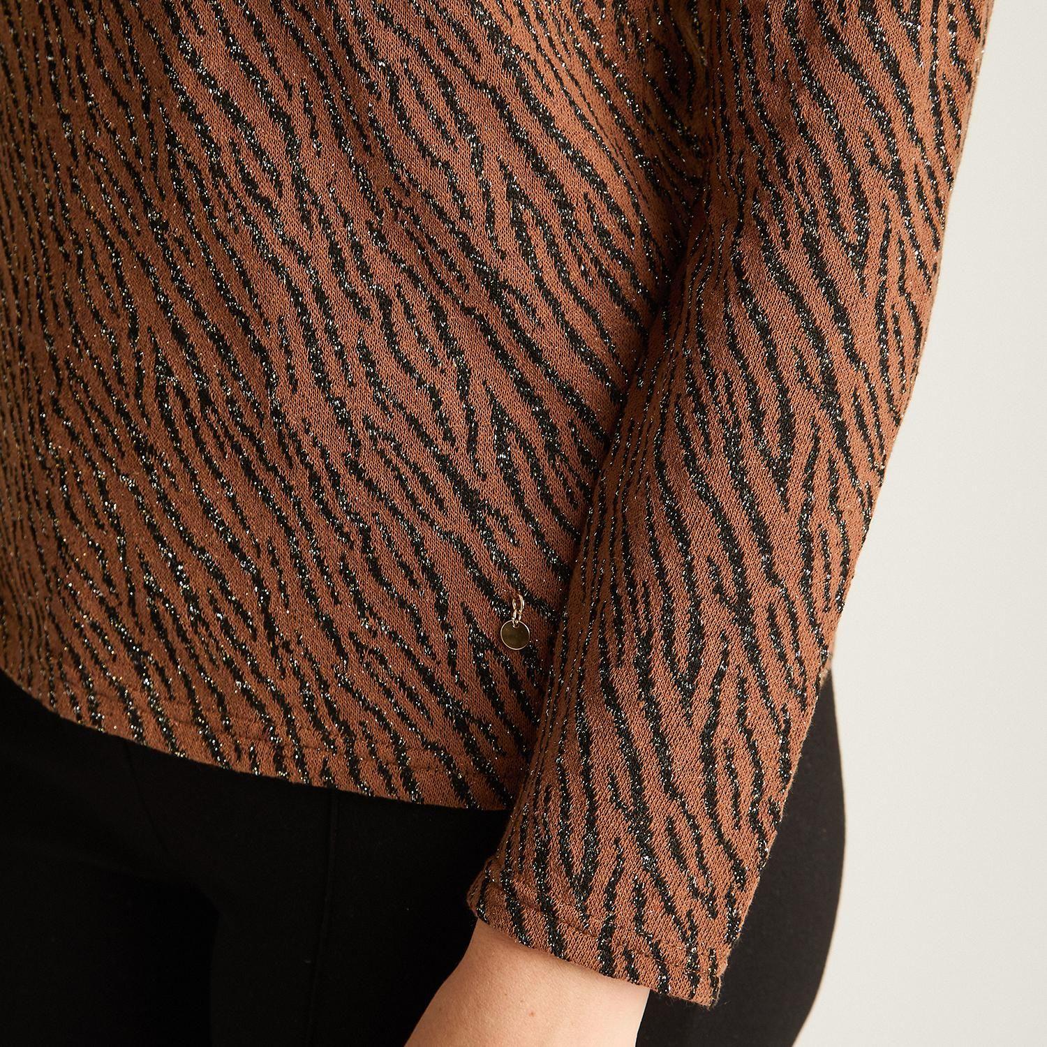 Polera Camel de Lanilla con Lurex y Detalle en Escote-2