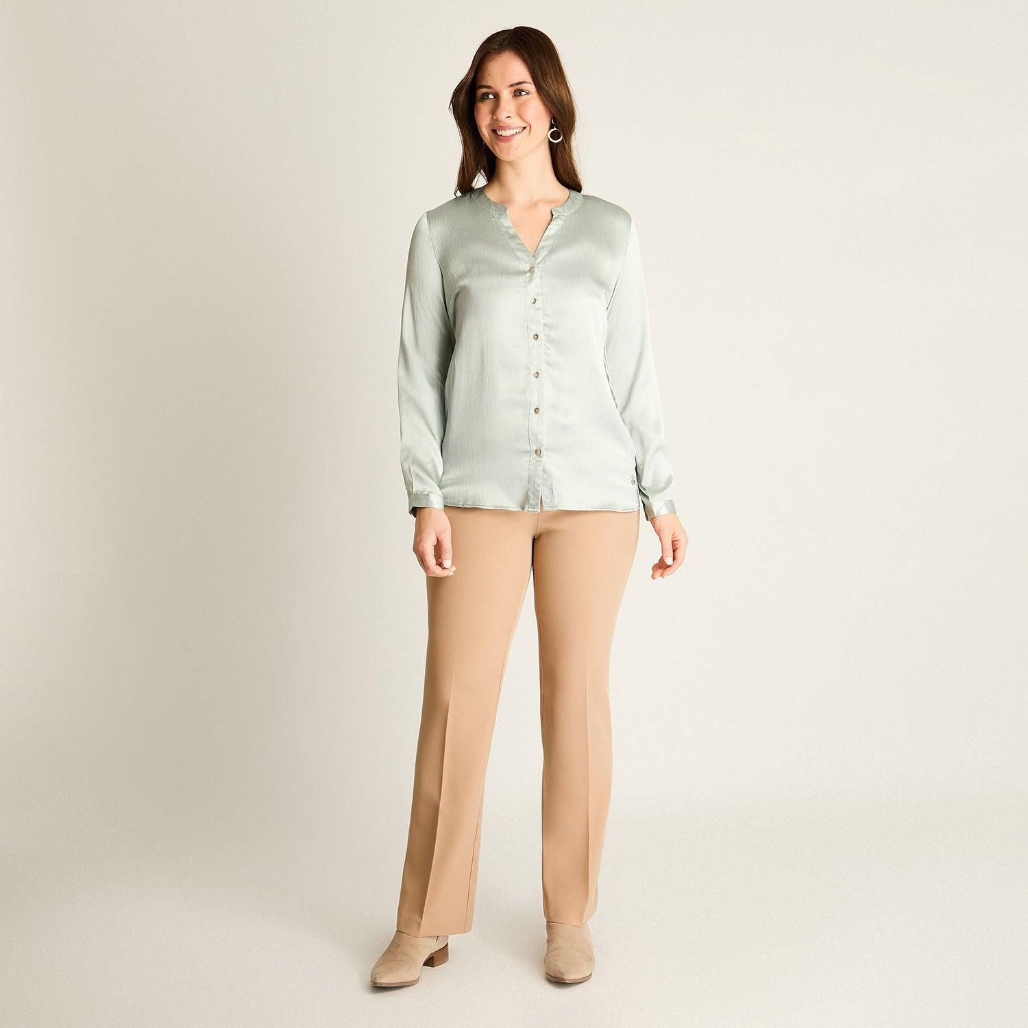 Blusa Menta con Botonadura Frontal-3