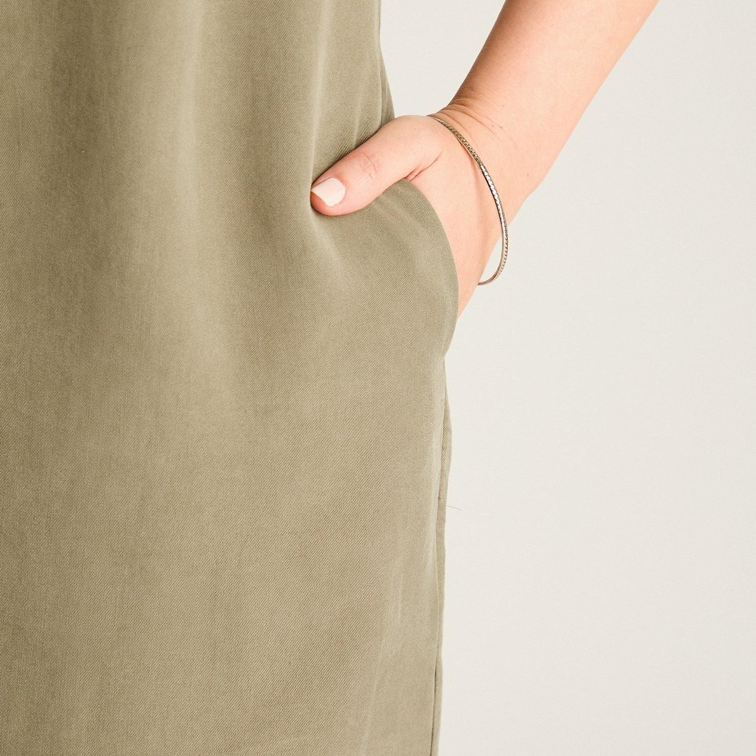 Vestido Corto Verde No Elasticado Sin Forro Calce Holgado-2