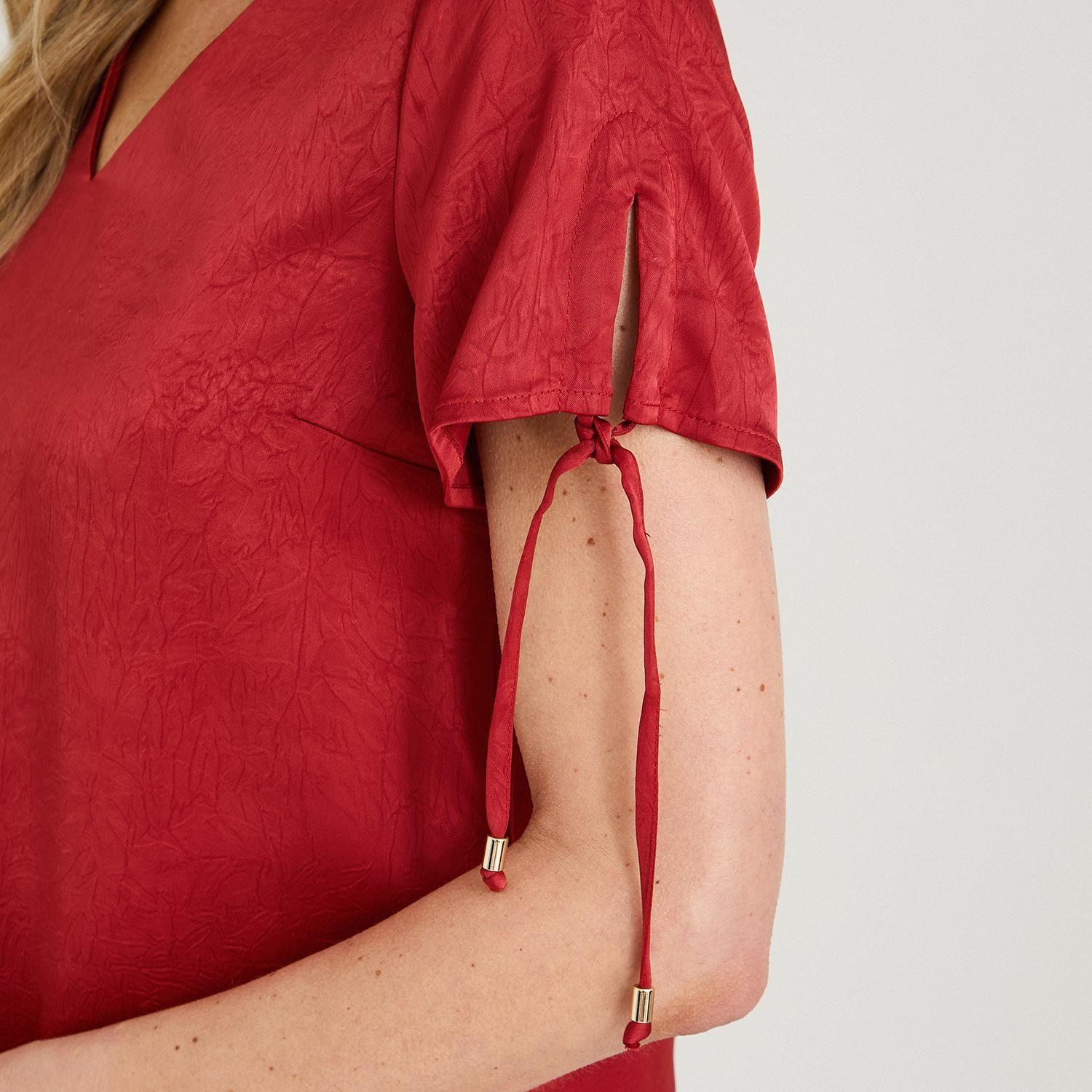 Blusa Manga Corta Escote V Rojo-2