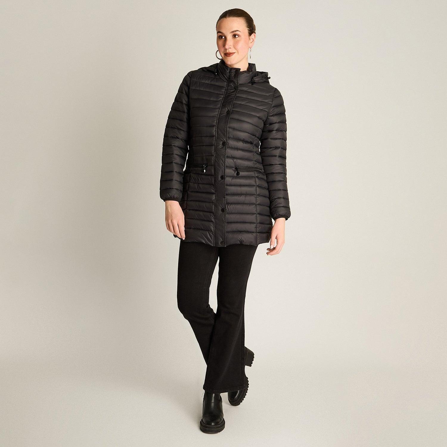 Parka Larga Negra con Diseño Quilted y Gorro Desmontable-3