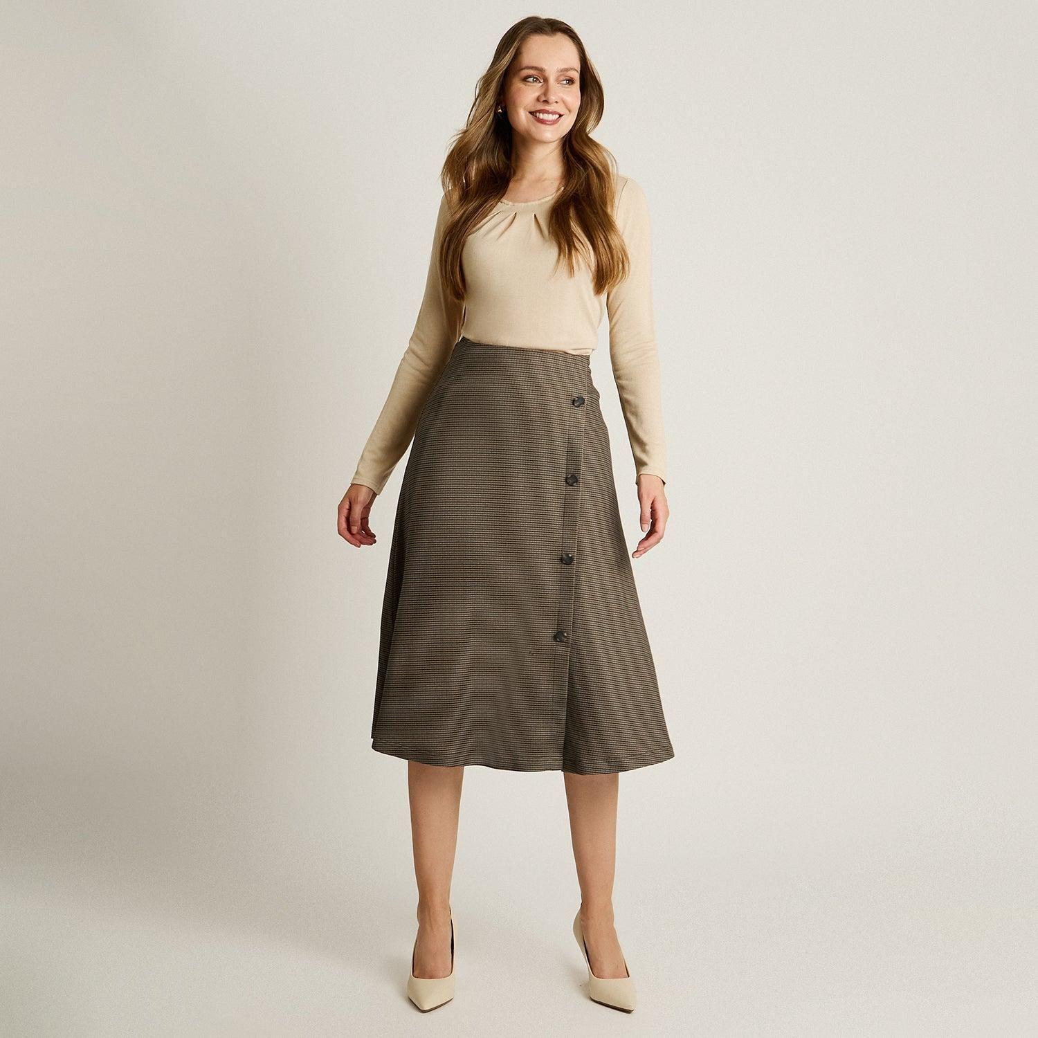 Falda Gris Elasticidad Media Sin Forro Calce Normal Tela Camant-3