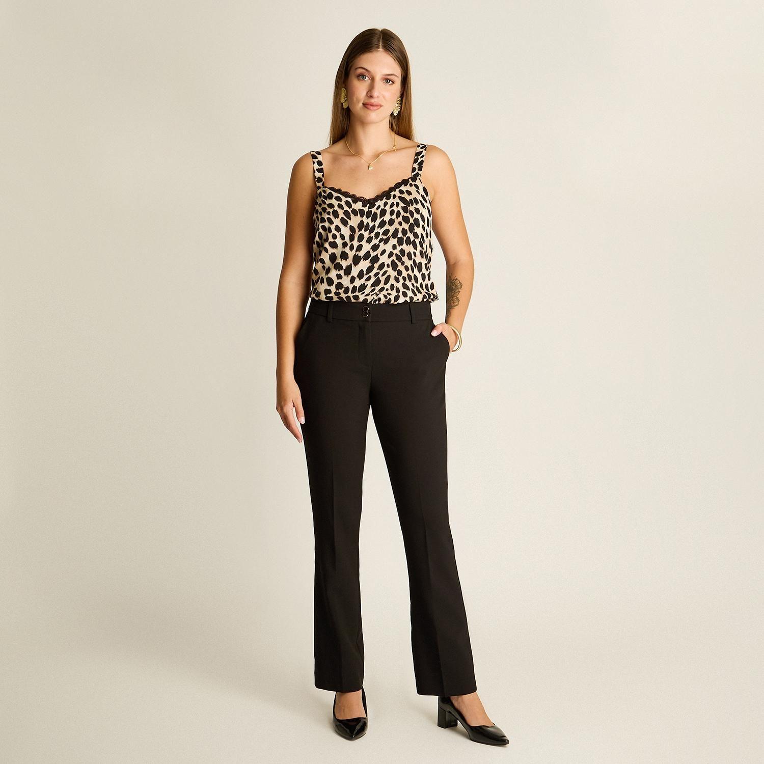 Pantalón Formal Negro Recto con Dos Botones-3
