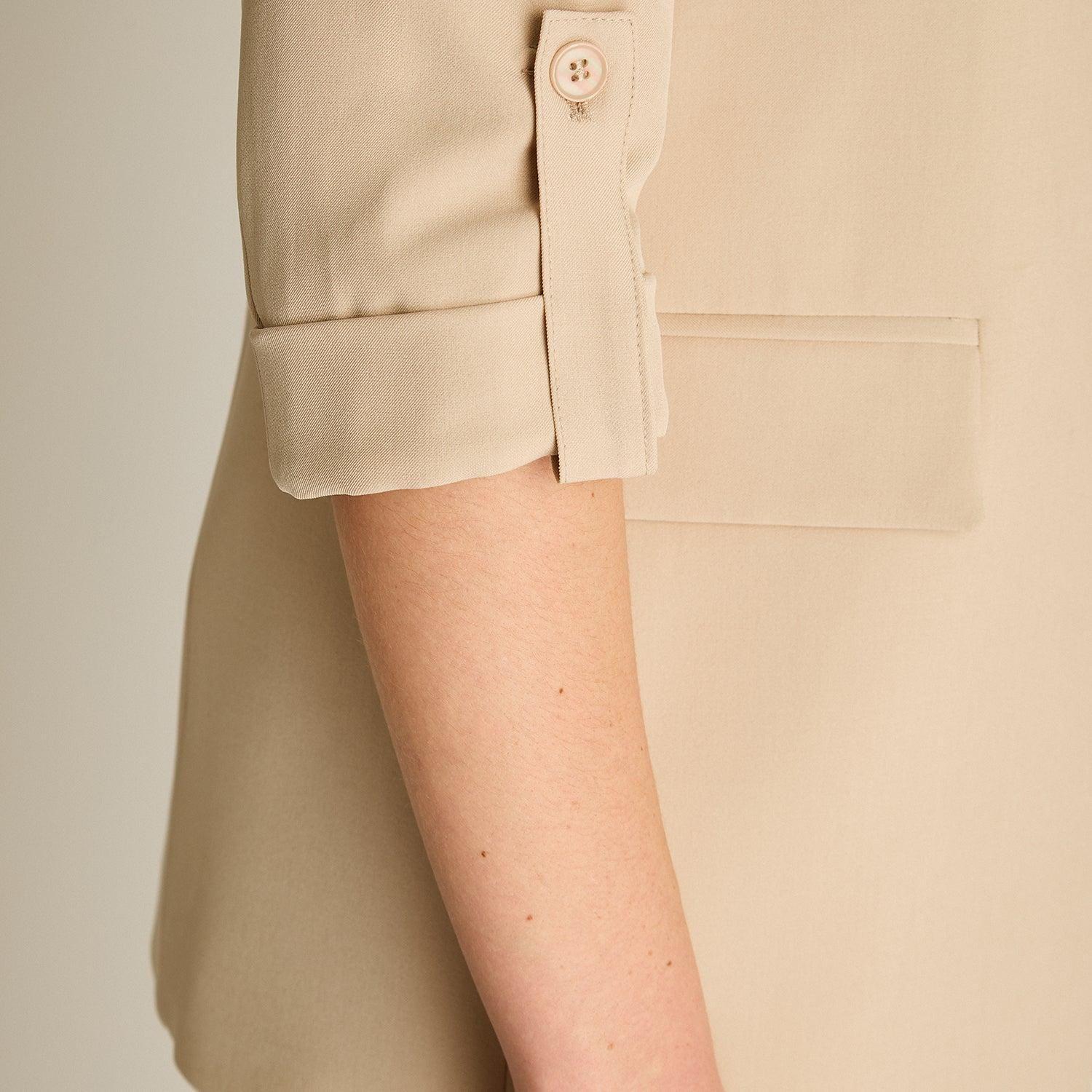 Blazer Beige Manga 3/4 con Bolsillos y Solapa-2