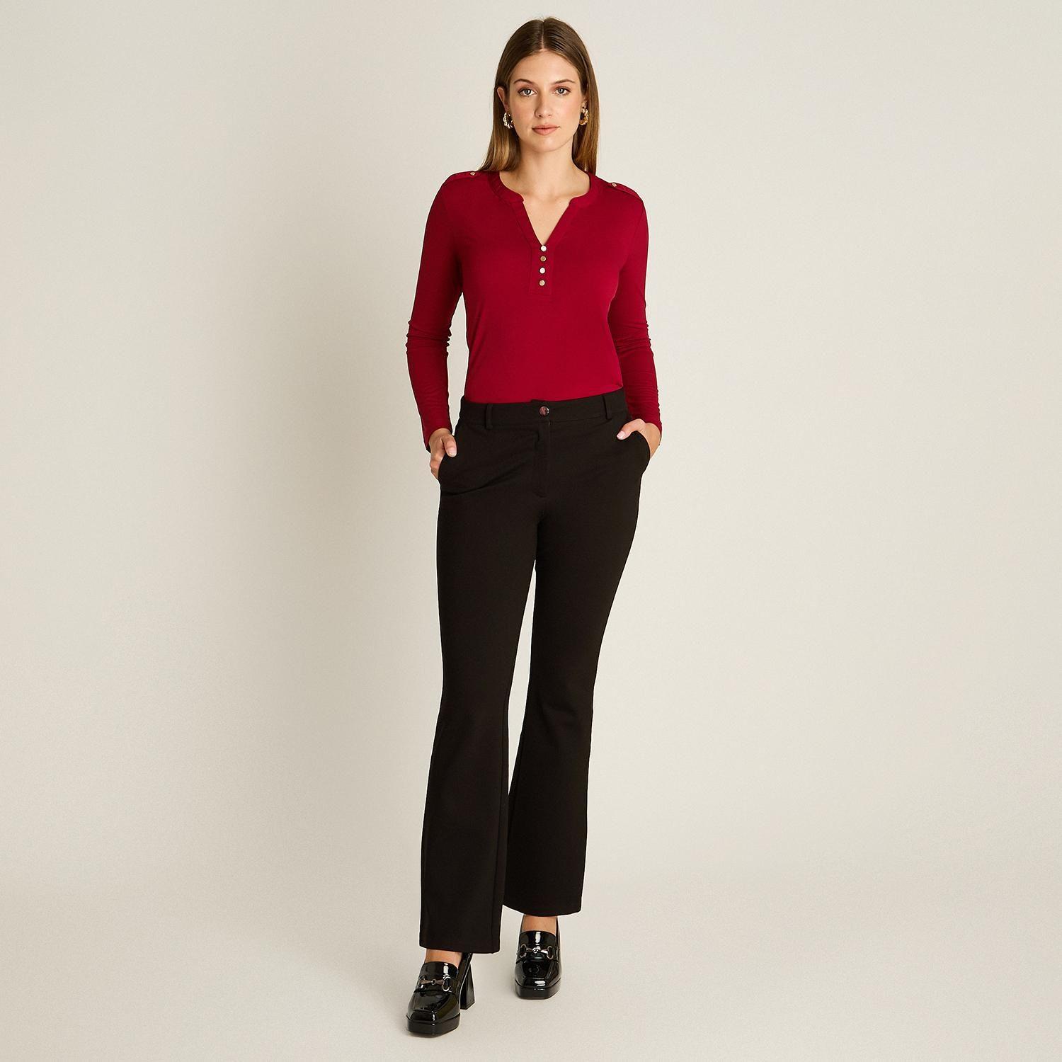 Pantalón Negro Punto Roma Flare con Botón-3