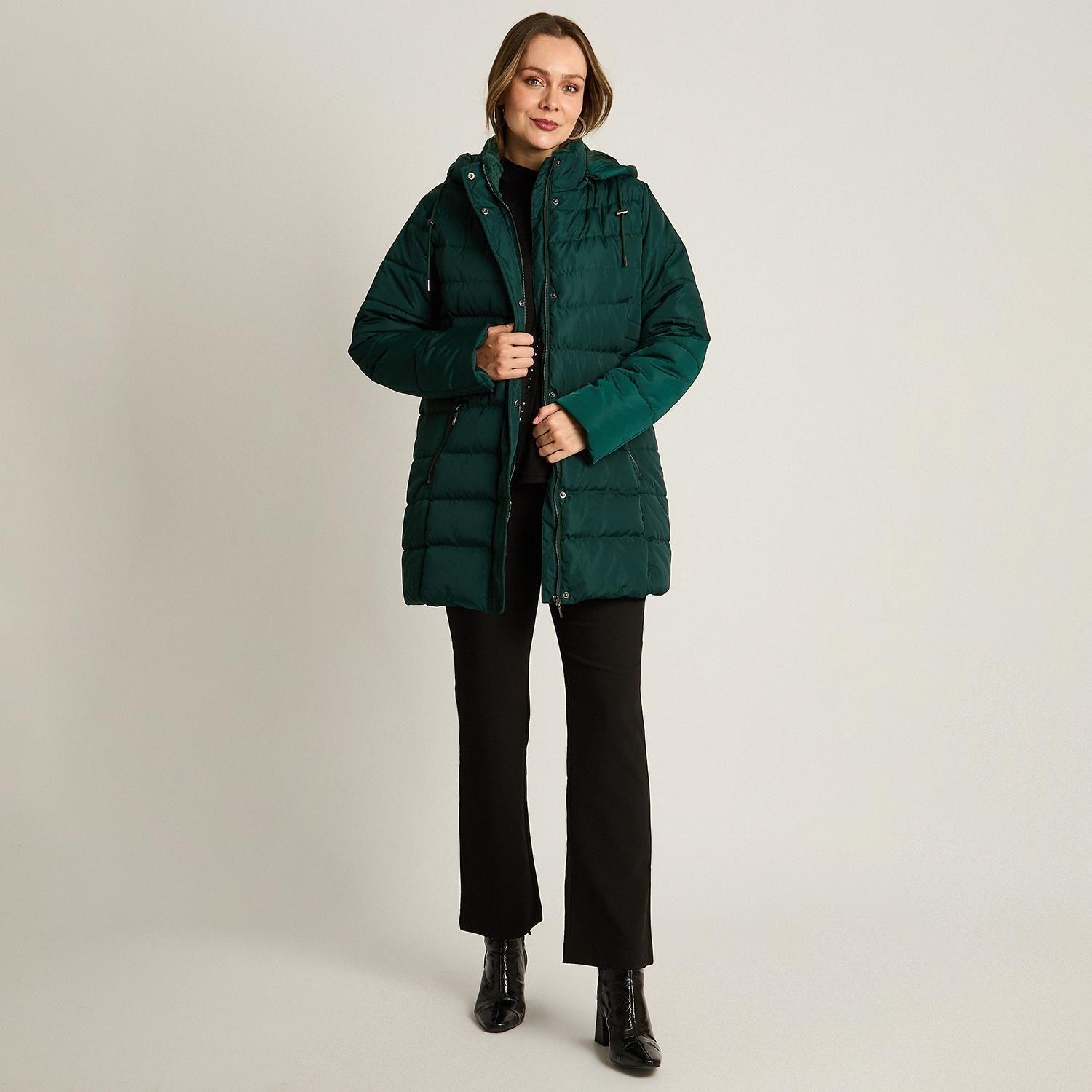 Parka Larga Verde con Gorro y Diseño Quilted-3