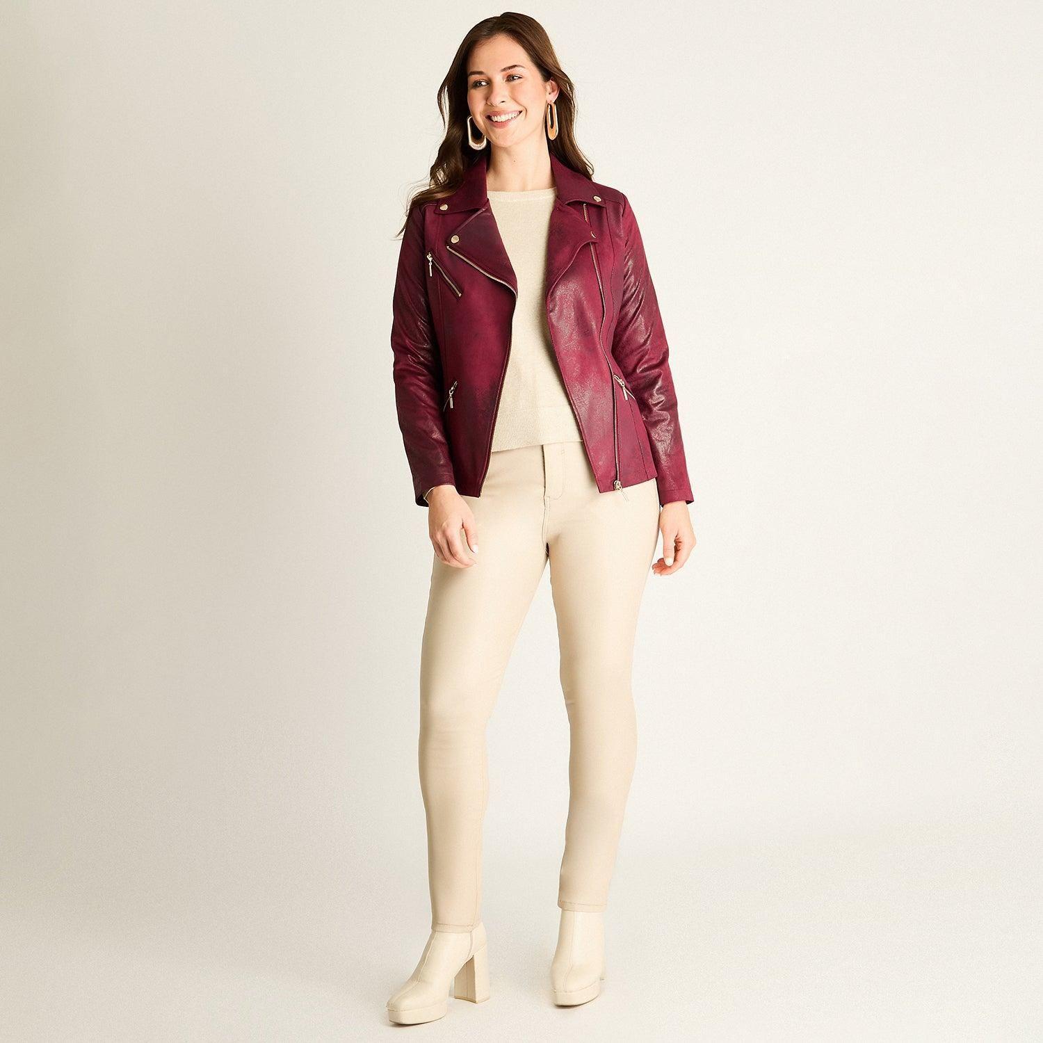 Chaqueta Burdeo con Cierres Decorativos-3