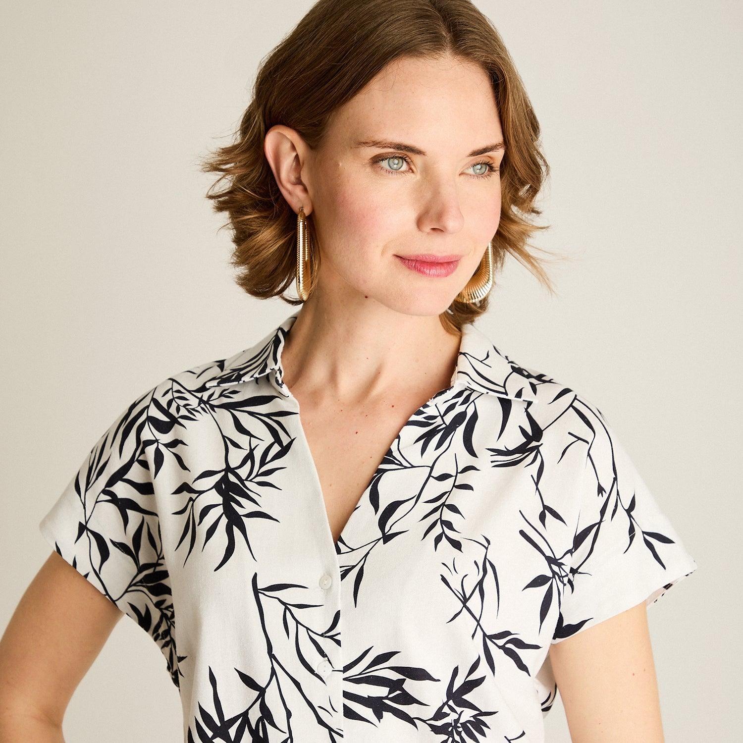 Blusa Azul Estilo Fresco y Estampado Floral-2