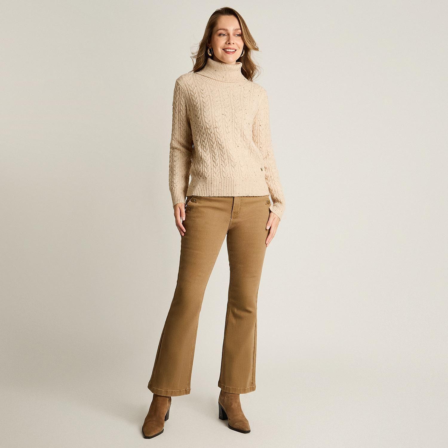 Sweater Beige con Cuello Alto y Trenzado Jaspeado en Tejido-3