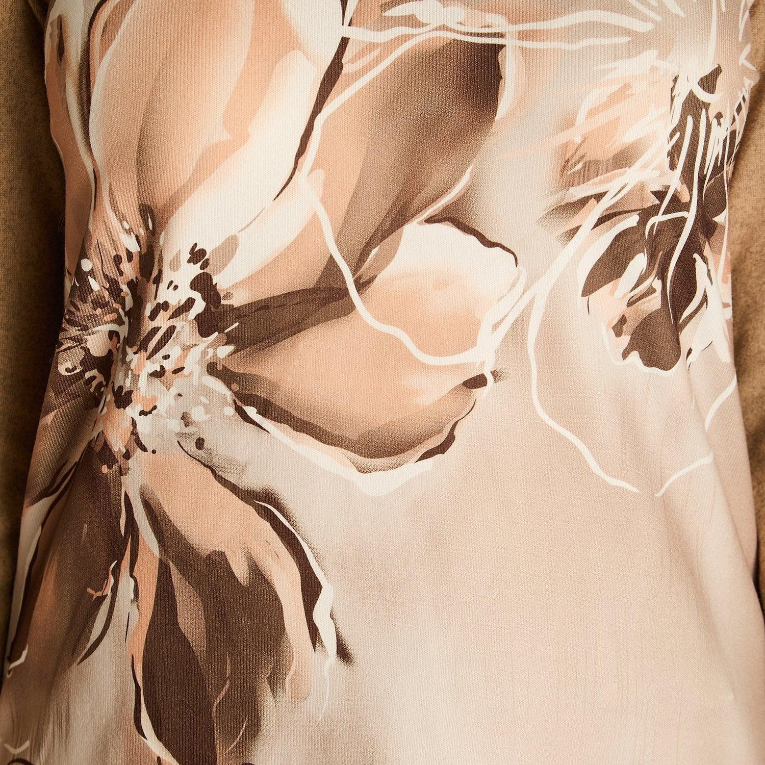 Polera Camel Manga Larga Elasticidad Media Sin Forro Calce Normal Tela Camant-2