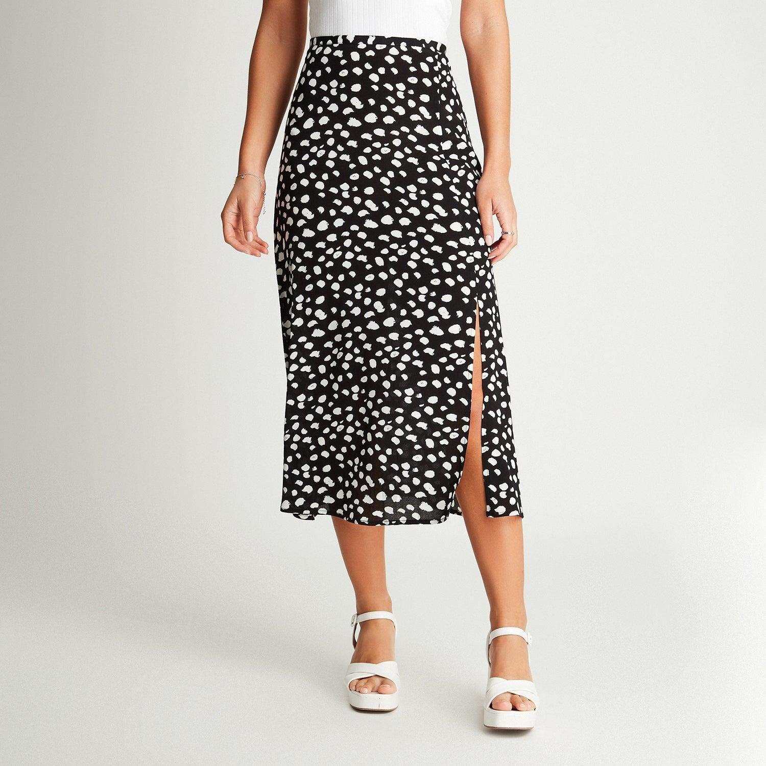 Falda Larga Recta Negro Estampado-0