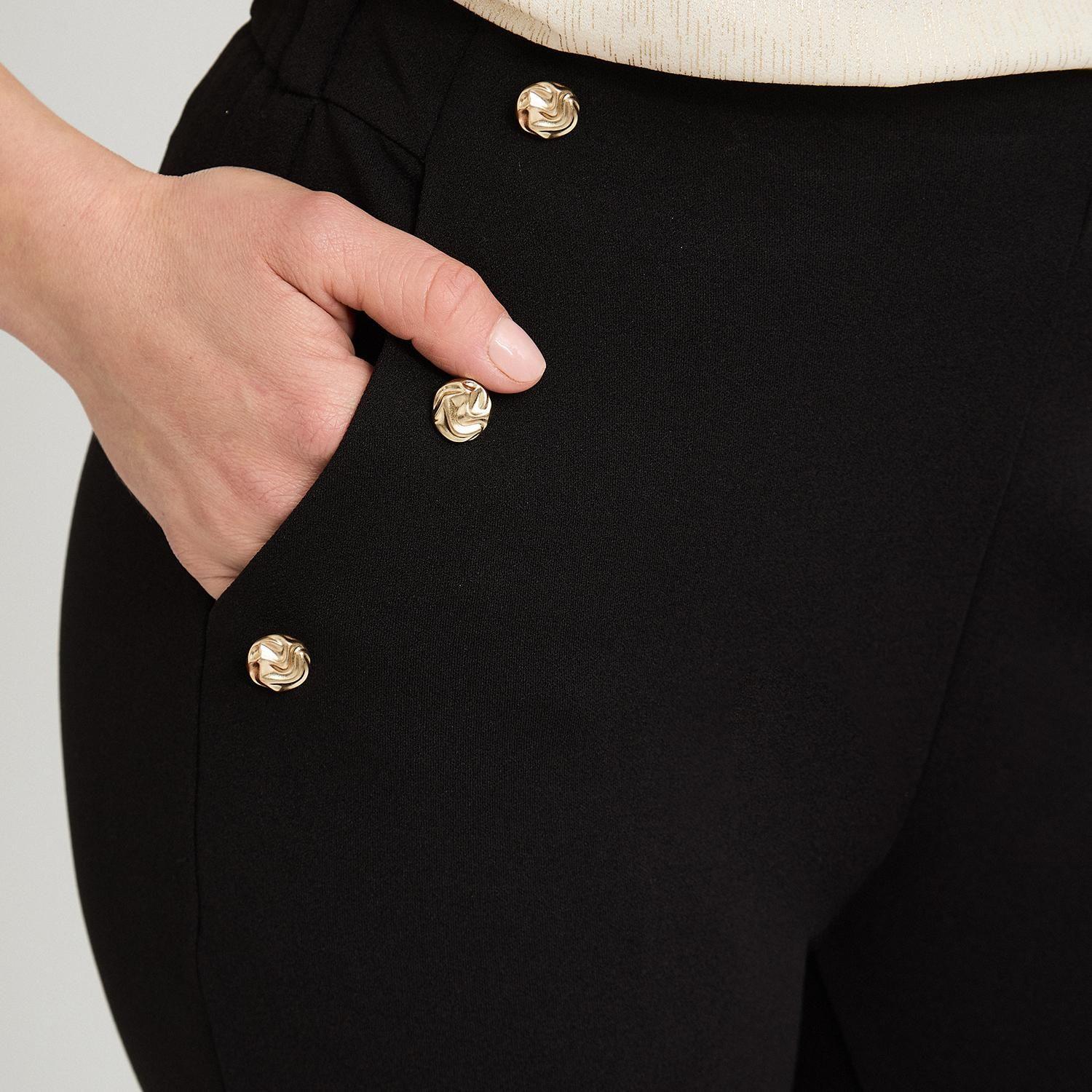 Pantalón Formal Flare con Botones en Bolsillos Negro-2