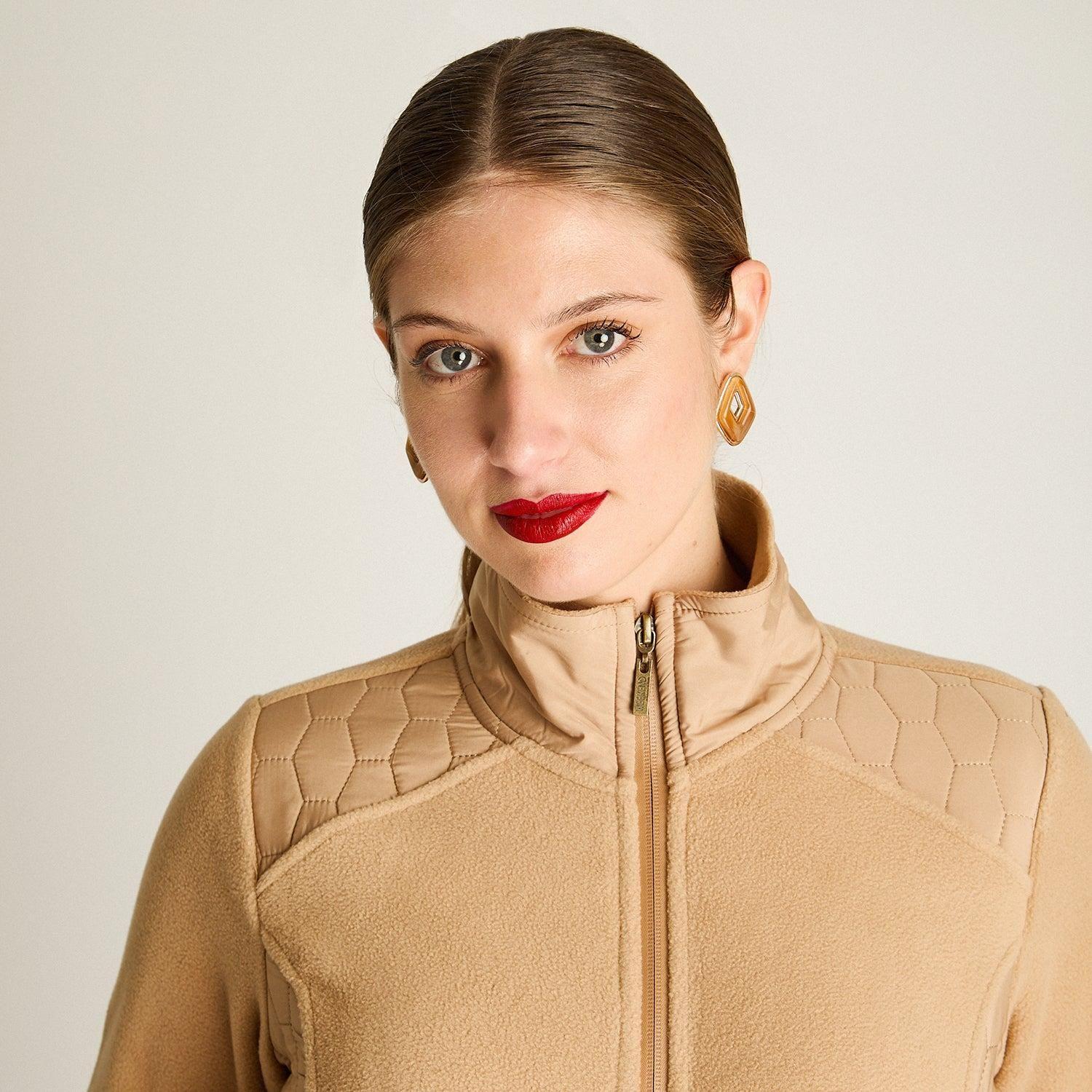 Polerón Polar Camel Full Zipper con Diseño Quilted-2