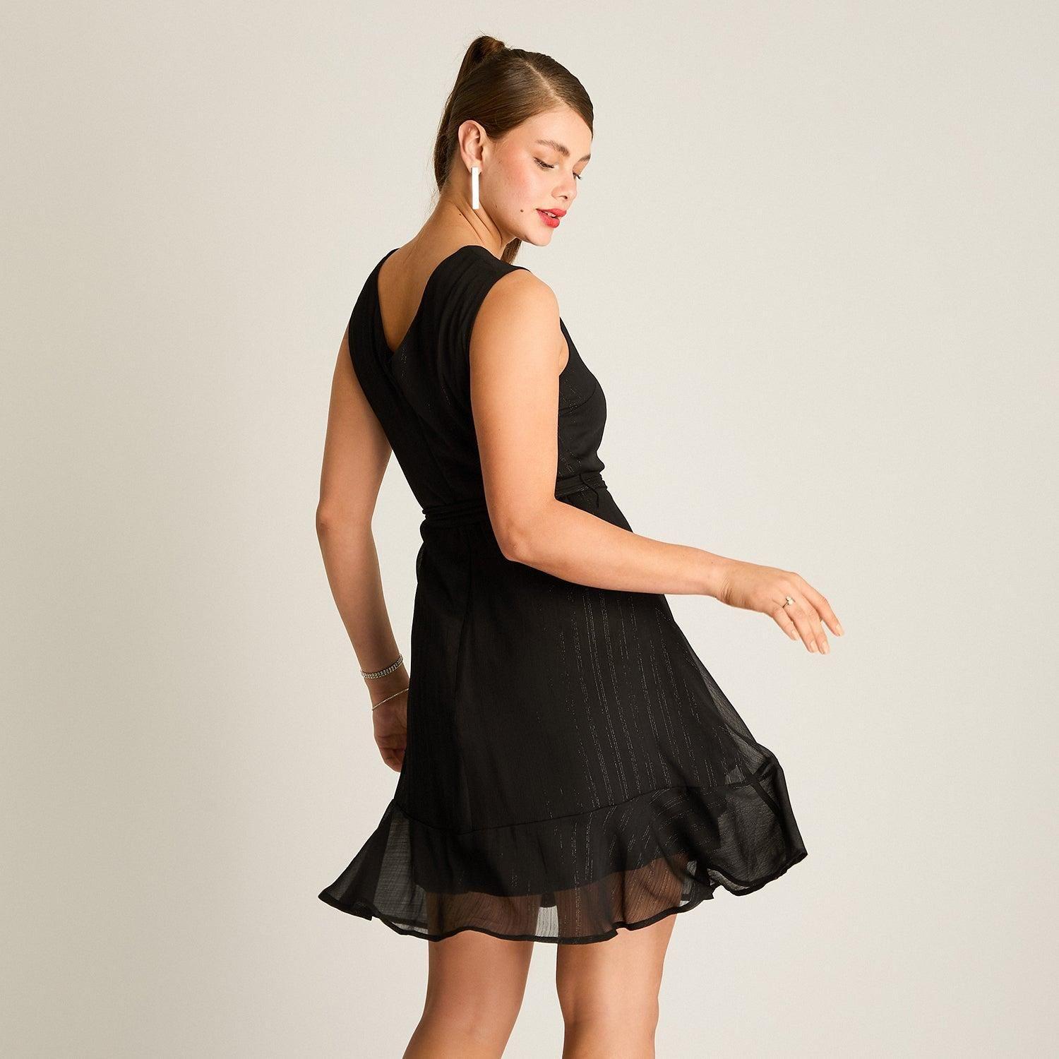 Vestido Negro Asimétrico con Lazo-1