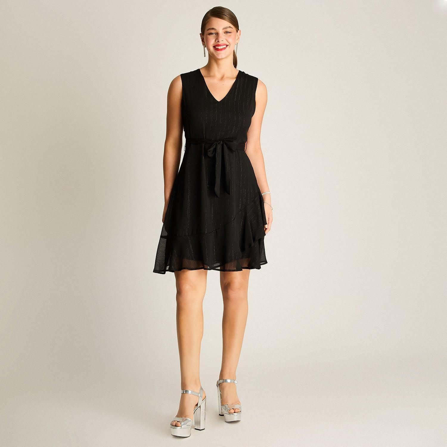 Vestido Negro Asimétrico con Lazo-3