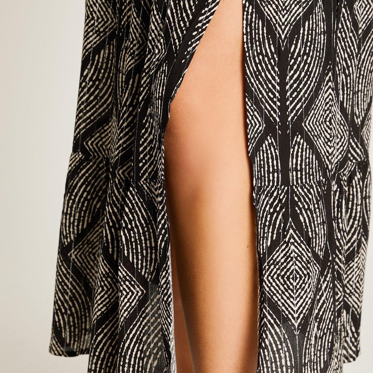 Falda Negro Maxi No Elasticado Calce Normal-2