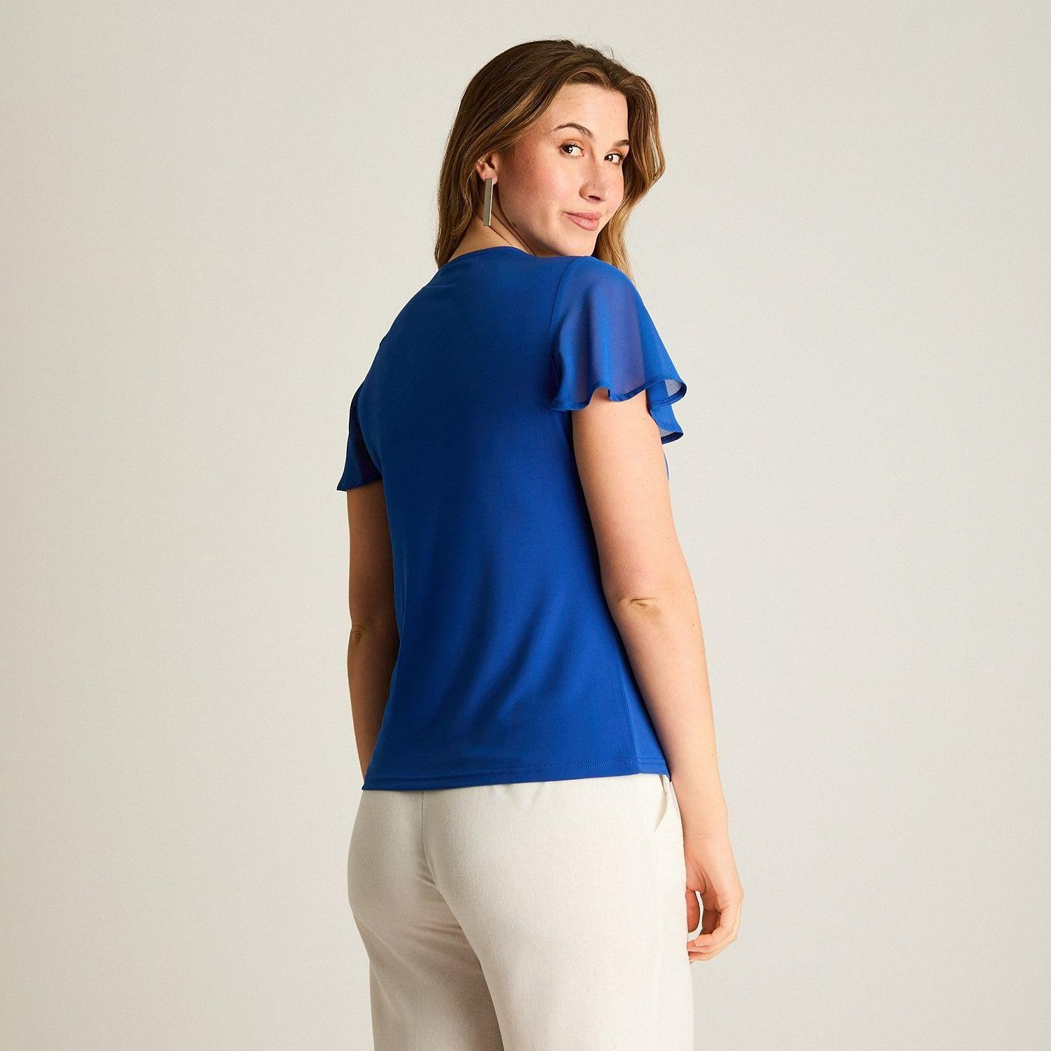 Polera Azul Oscuro Manga Corta con Volantes-1