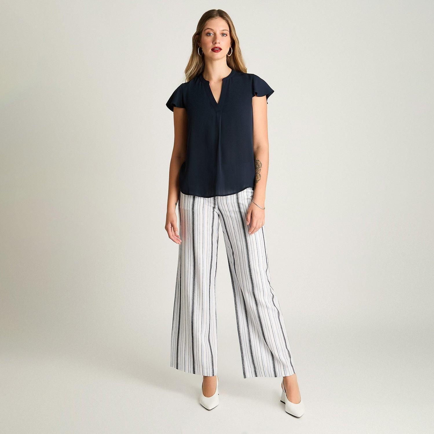 Blusa Escote Mao Manga Corta Con Vuelo Azul-3
