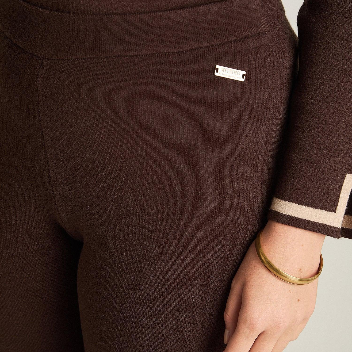 Pantalon Sport Cafe Elasticidad Media Sin Forro Calce Normal Tela Tejido-2