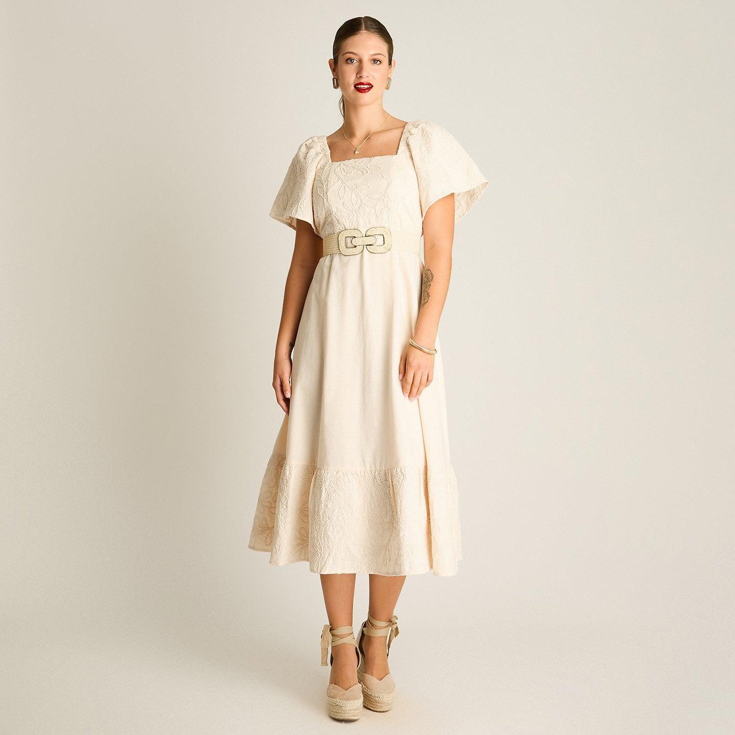 Vestido Largo Arena Manga Corta con Bordado y Cinturón-3