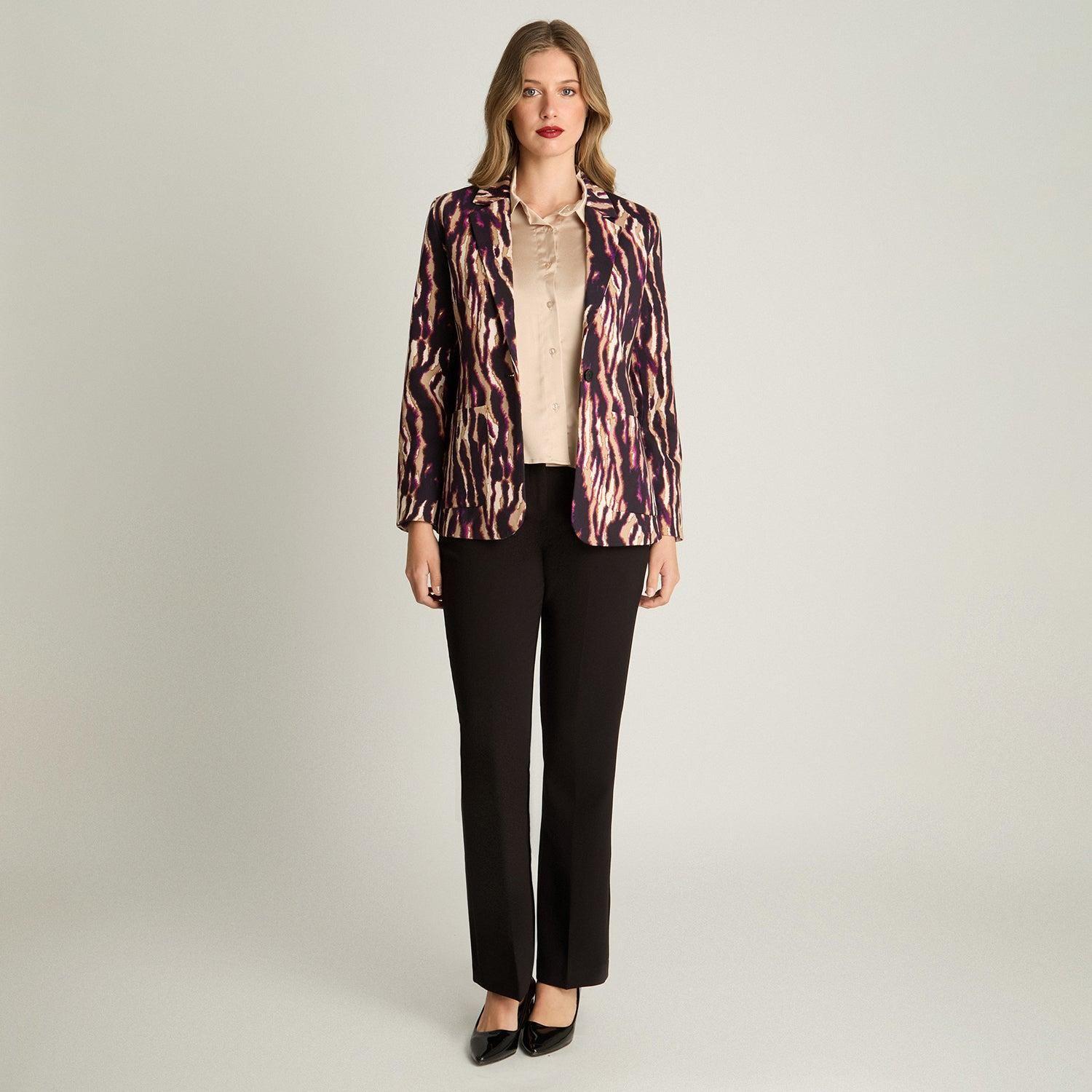 Blazer Estampado Negro con Corte Clásico-4