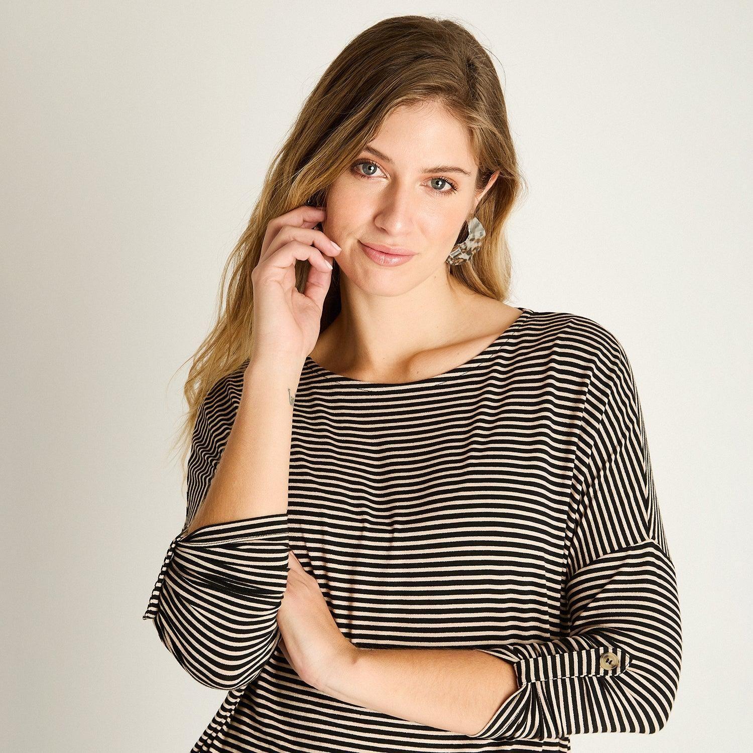 Polera Camel Manga Larga Elasticidad Media Sin Forro Calce Holgado-2