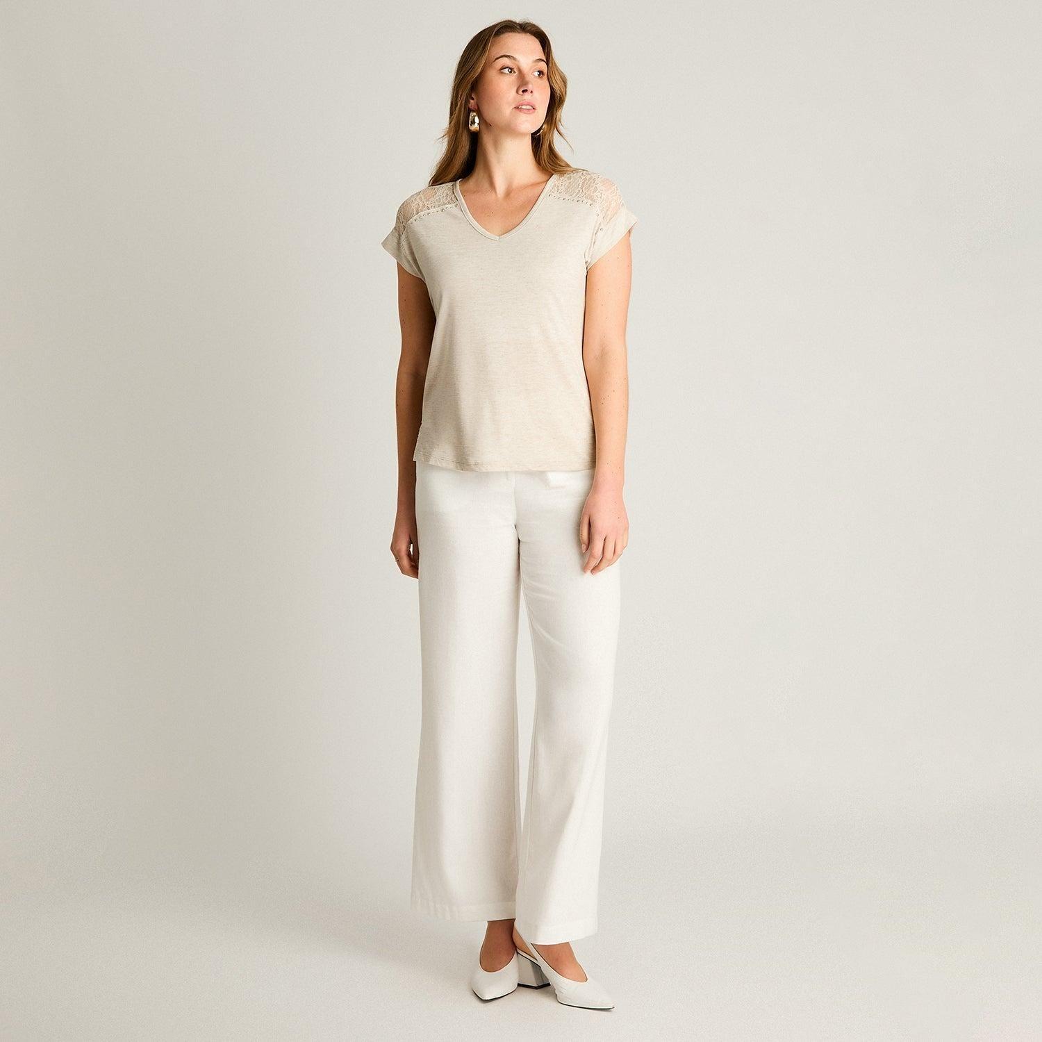 Polera Beige Tejida con Detalle Brillante-3