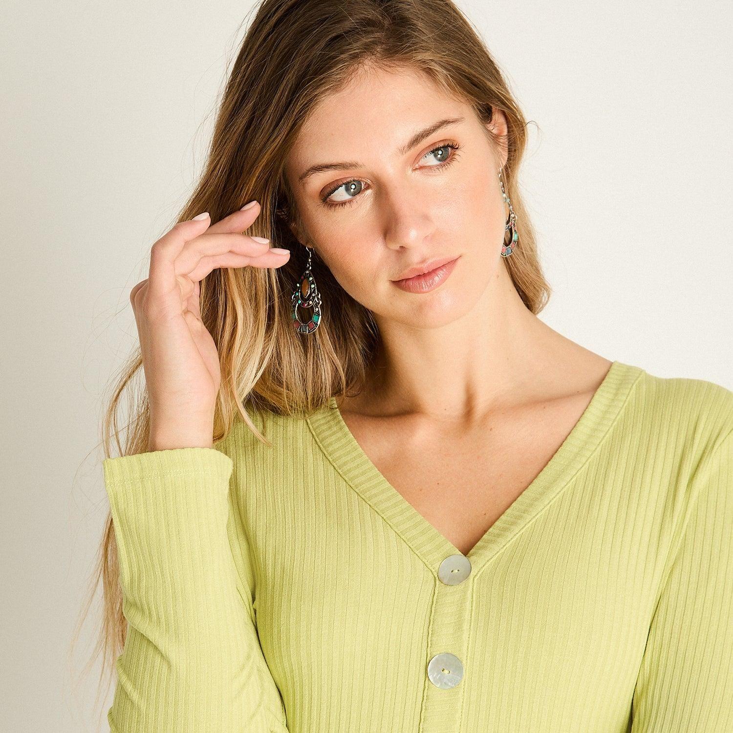 Polera Verde Escote V-2