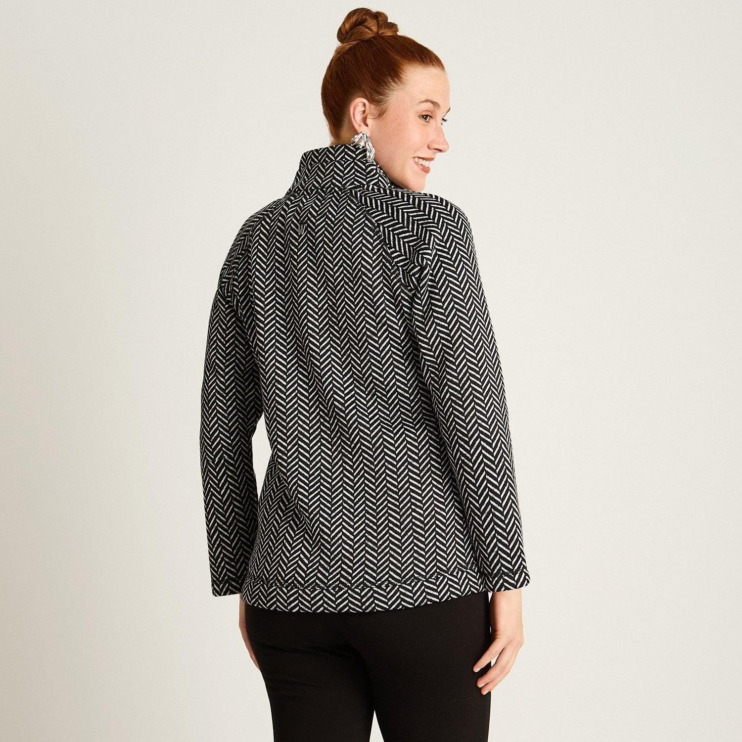 Poleron Algodon Negro Manga Larga Elasticidad Media Con Forro Calce Normal Tela Plano-1