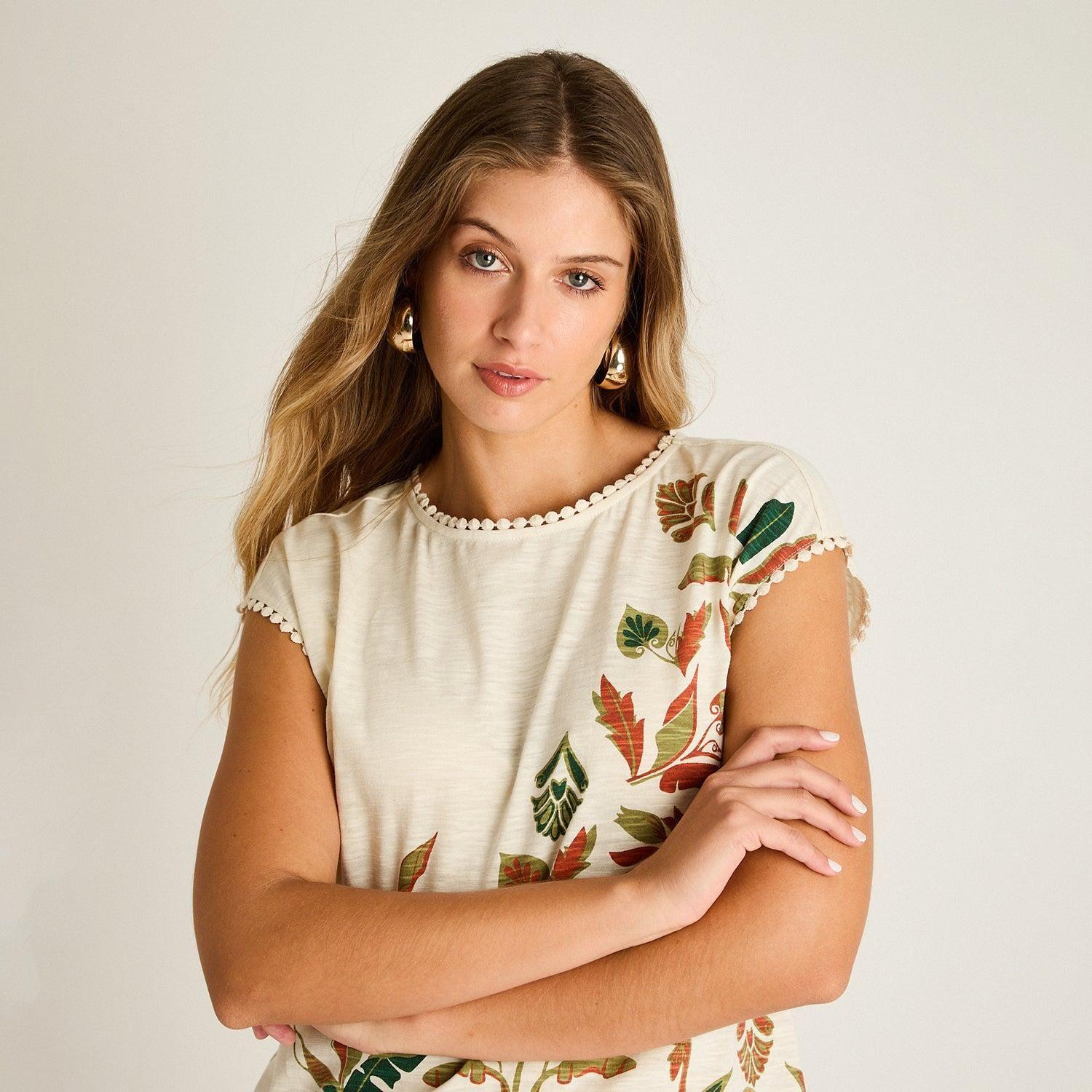 Polera Arena Manga Corta Baja elasticidad Calce Normal-2