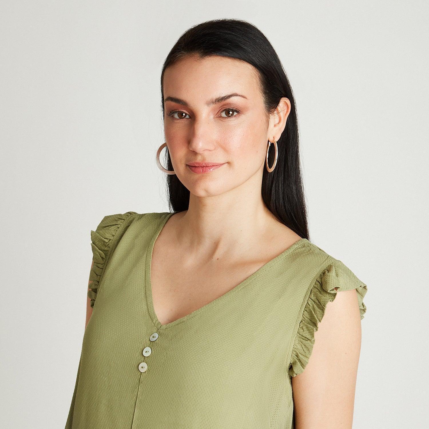 Blusa Verde Sin Manga Cuello V-2