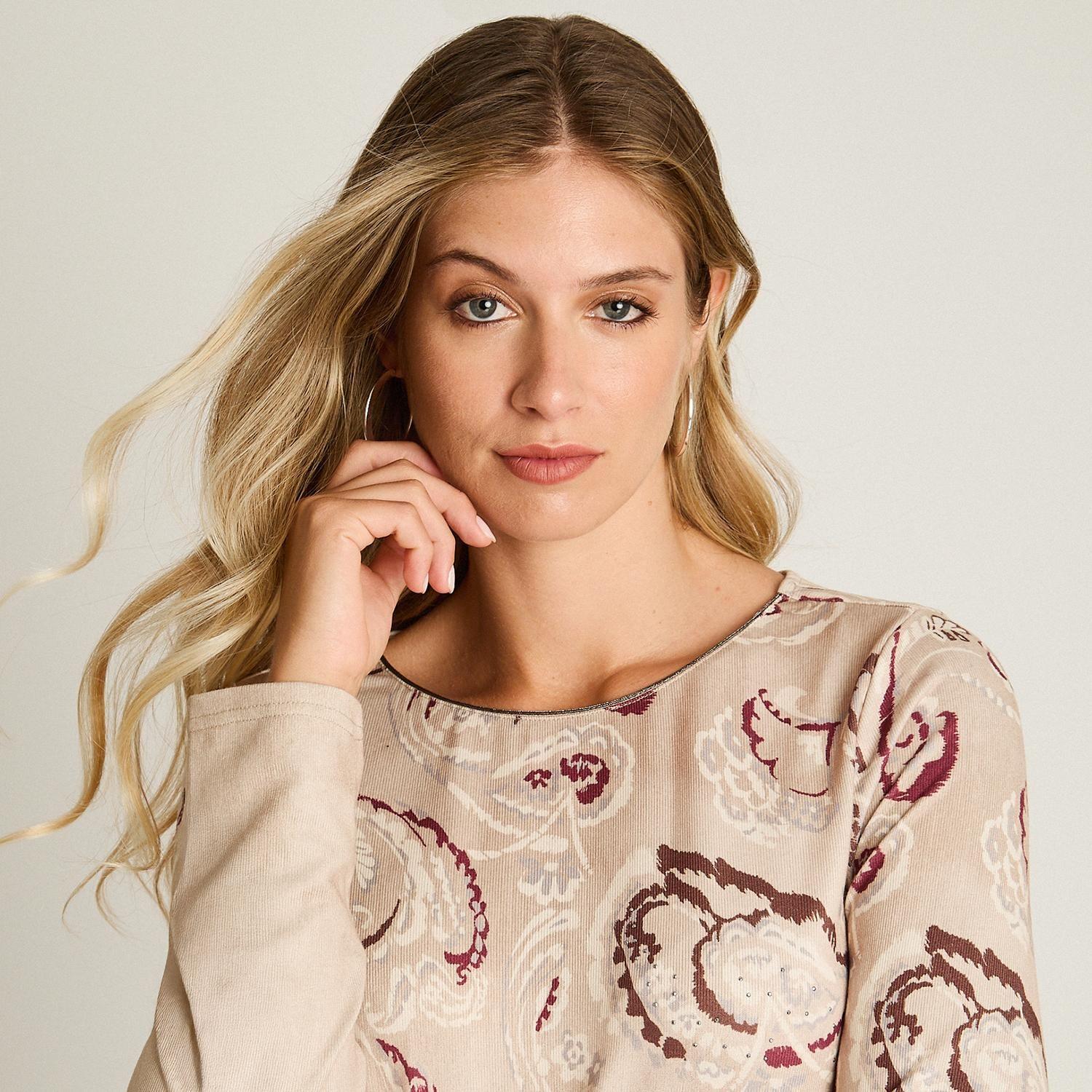Polera Beige Manga Larga Elasticidad Media Sin Forro Calce Normal Tela Camant-2
