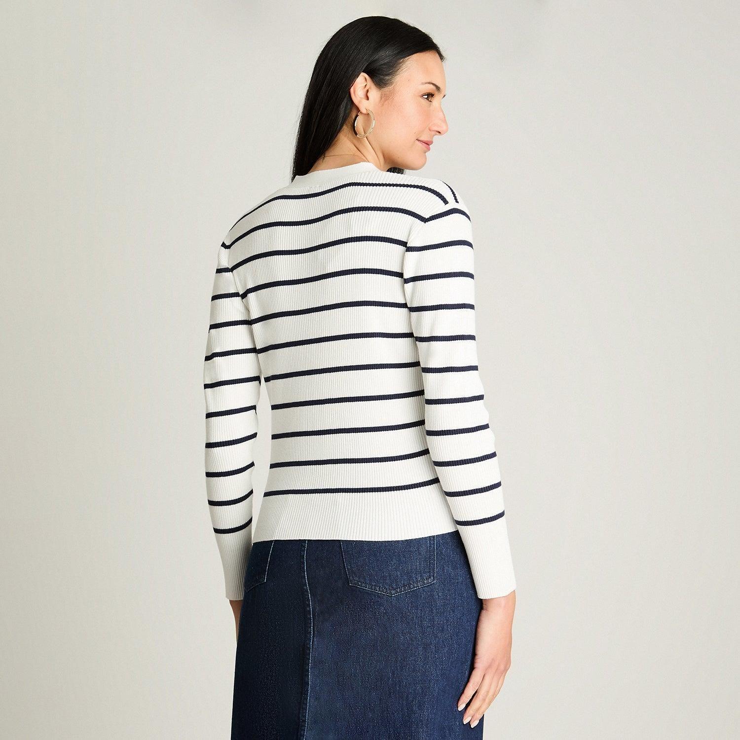 Cardigan Tejido Manga Larga Rayado Con Botones Dorados Crudo-1