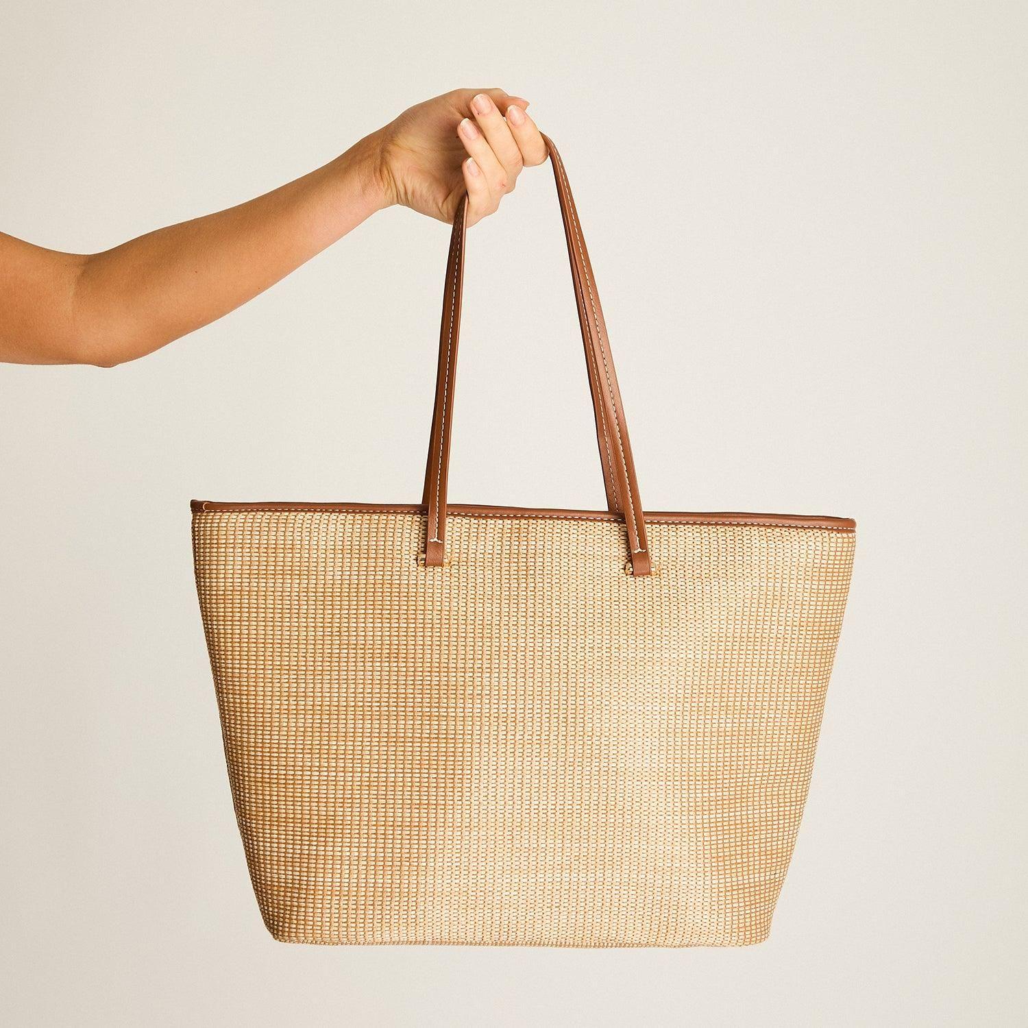 Cartera Camel con Forro y Asas en Eco-Cuero-2