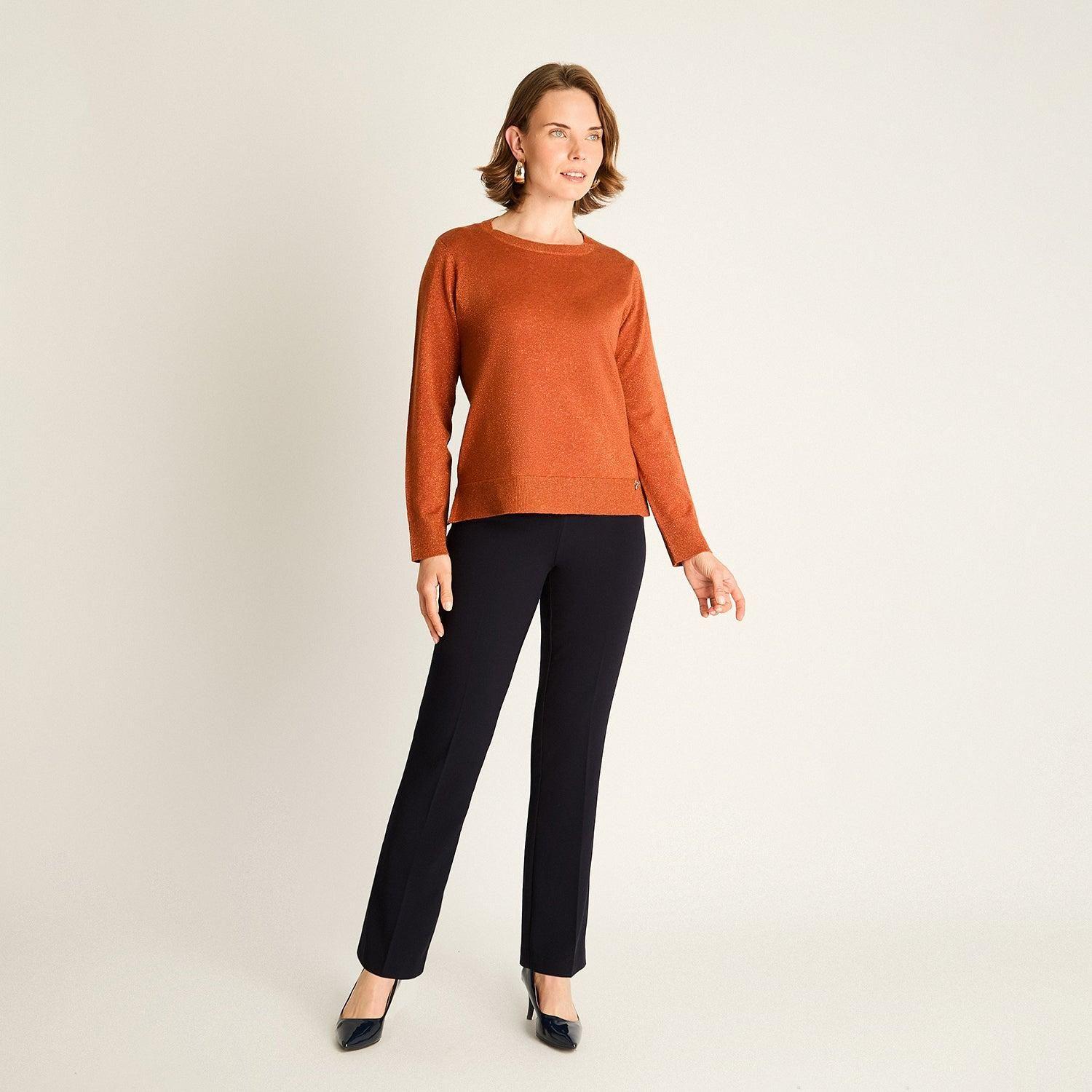 Sweater Terracota con Textura Suave-3