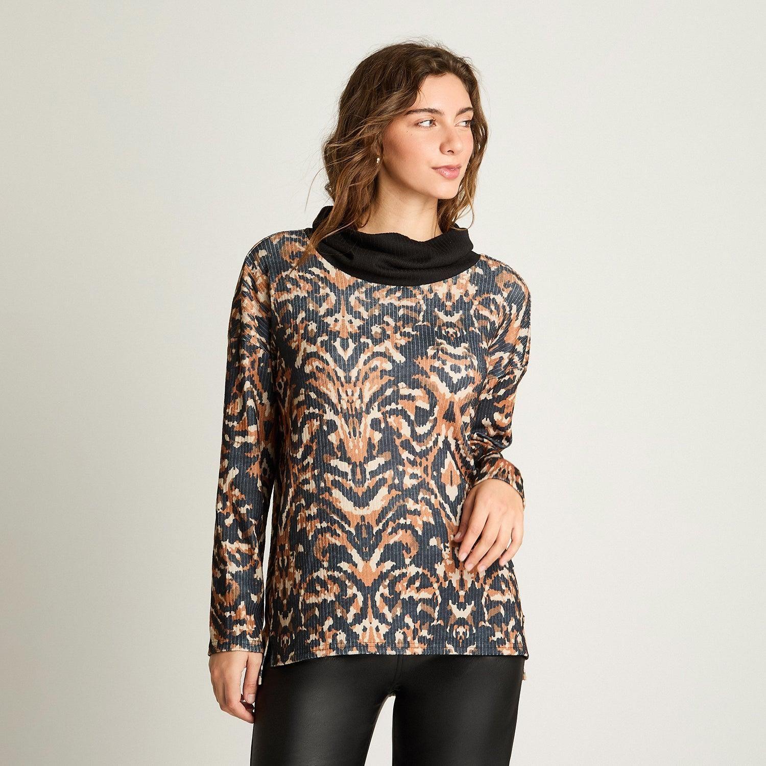 Polera Manga Larga Lanilla Estampada Negro-0