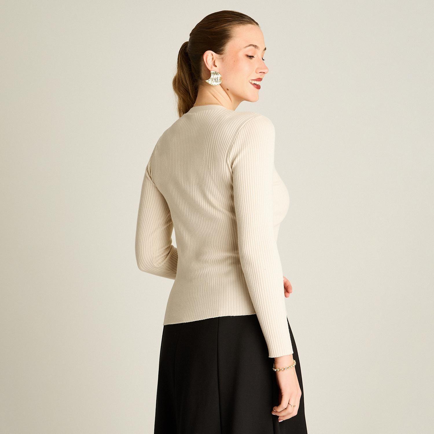 Sweater Arena Manga Larga con Escote en V y Botones-1