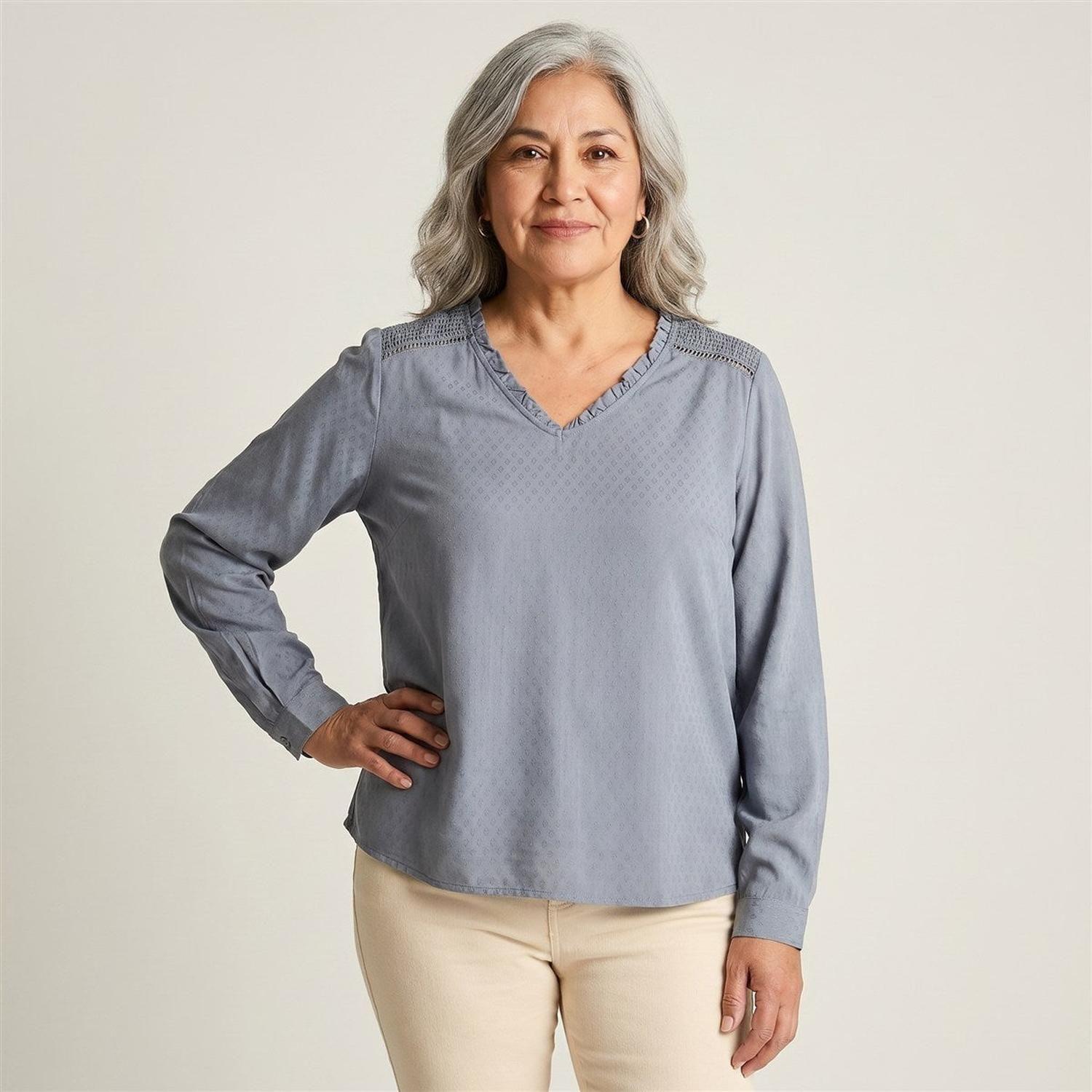 Blusa Índigo Escote V con Aplicación en Hombros-2