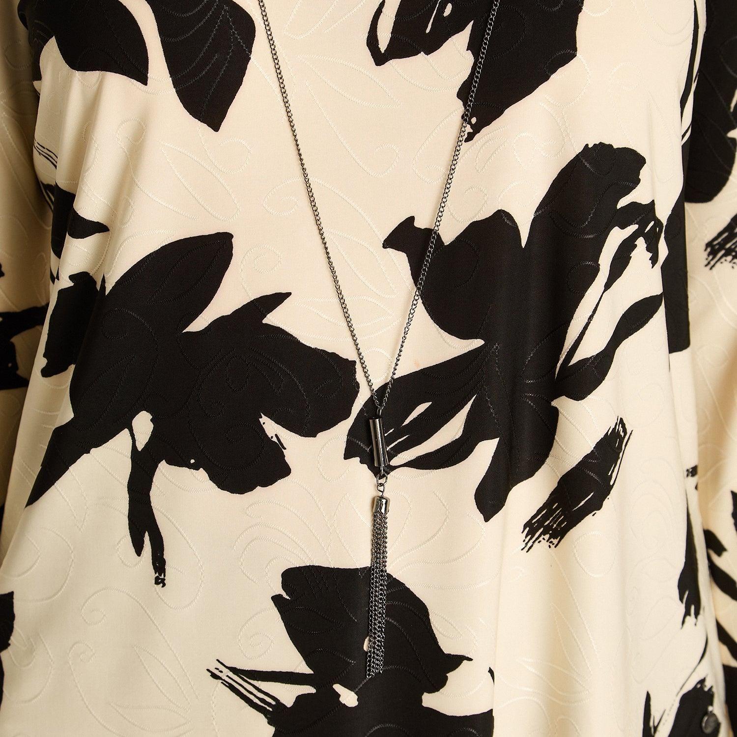 Polera Negro Manga Larga Elasticidad Media Sin Forro Calce Normal Tela Punto-2