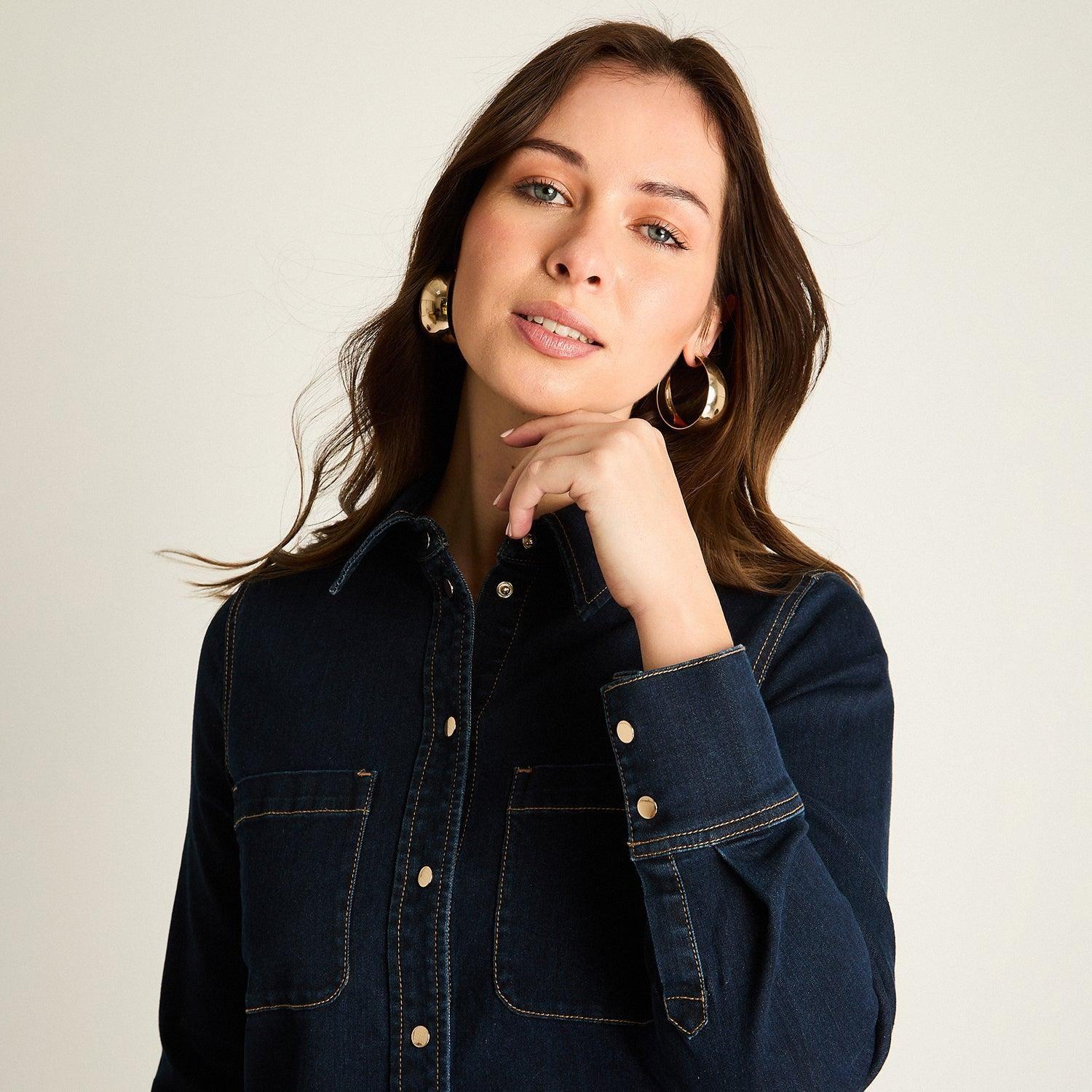 Chaqueta Mezclilla Azul con Bolsillos-2