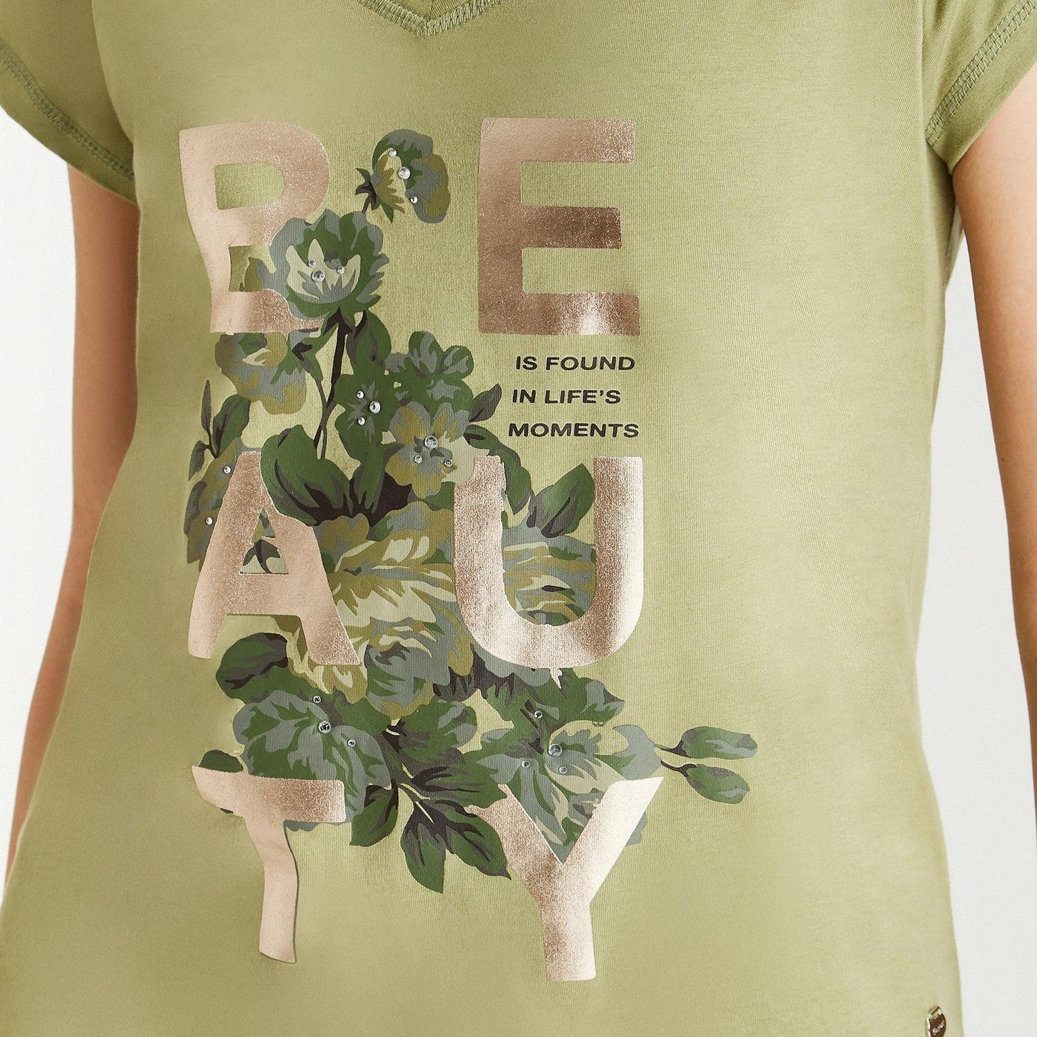 Polera Verde Manga Corta Estampado Cuello V-2