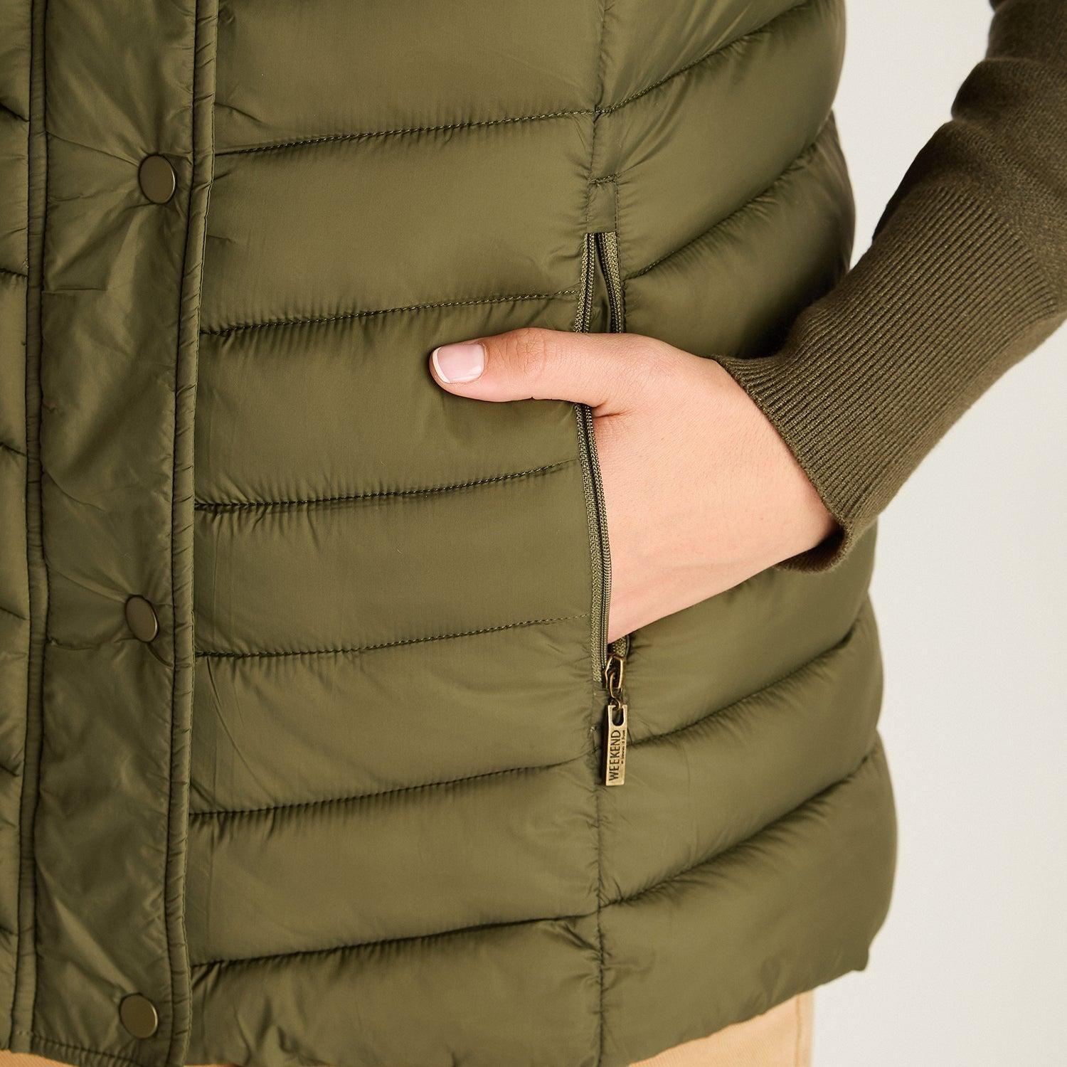 Parka Verde Sin Mangas Elasticidad Nula Sin Forro Calce Normal Tela Plano-2