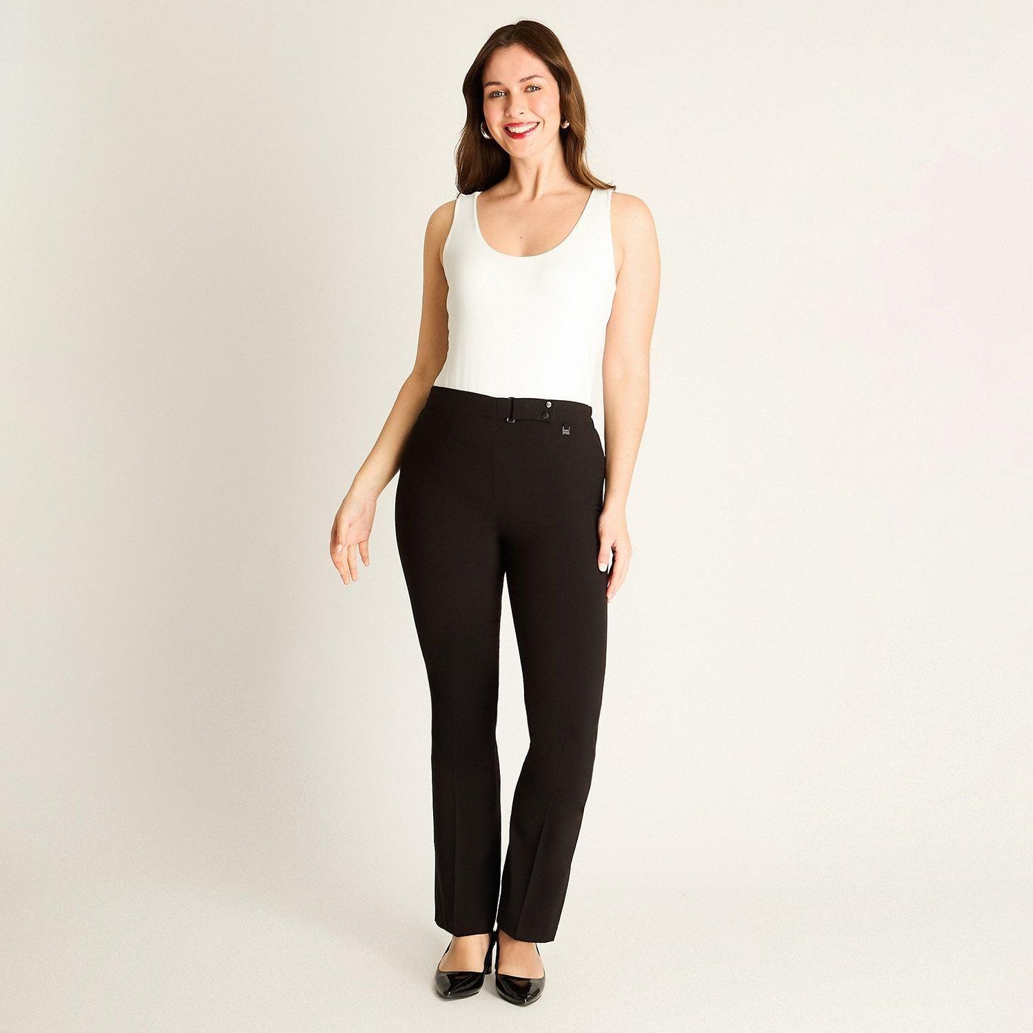 Pantalón Negro de Corte Recto-3