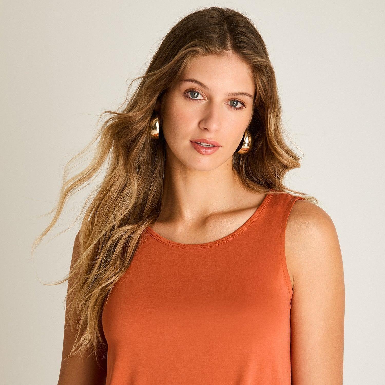 Polera Terracota Sin Mangas Elasticidad Media Sin Forro Calce Holgado-2