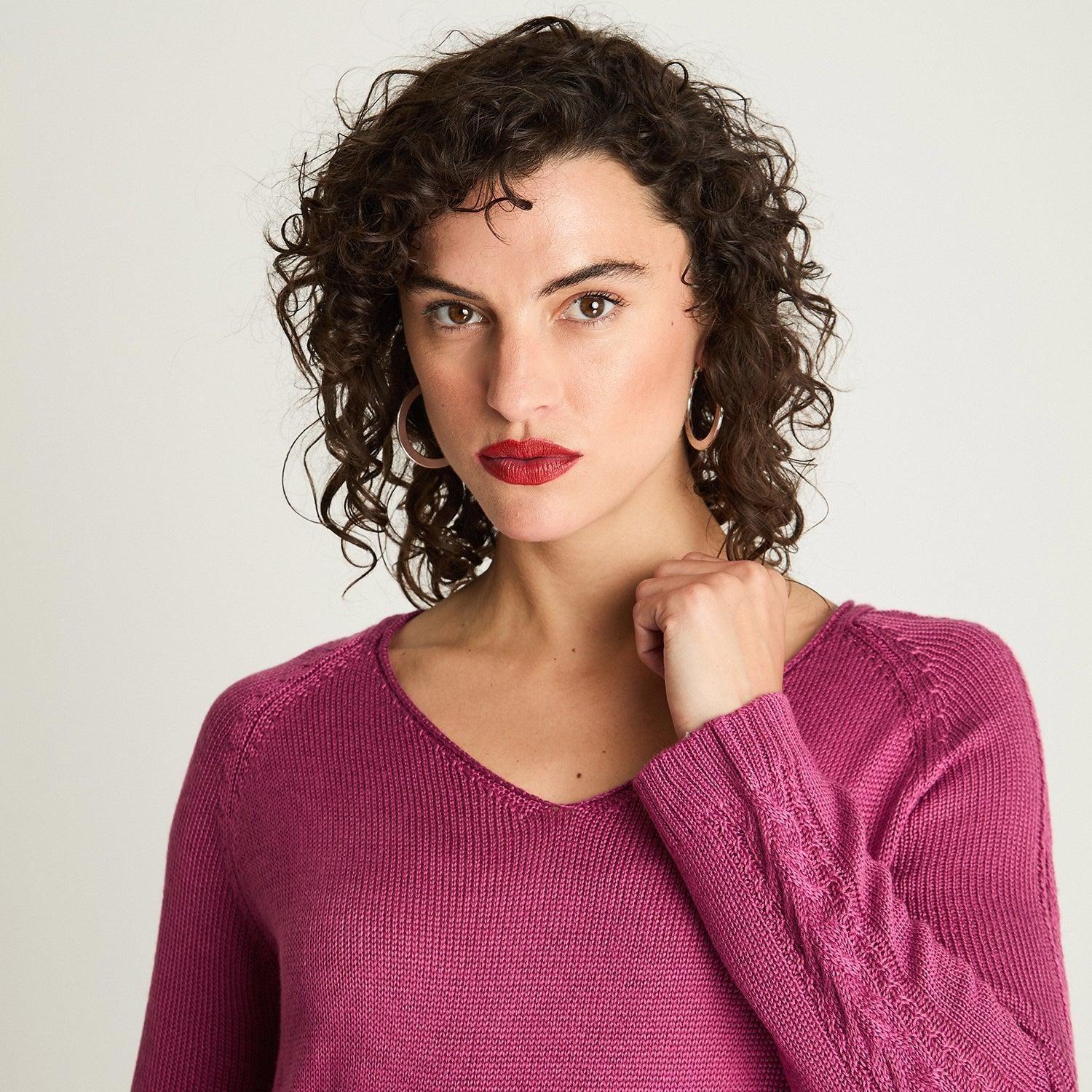 Sweater Manga Larga Escote V Básico Fucsia-2