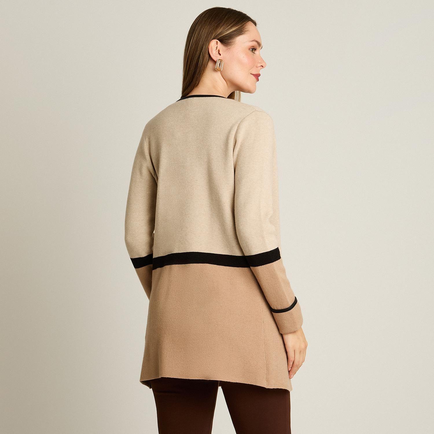 Tapado Beige con Detalles en Cuero Sintético en Tejido-1